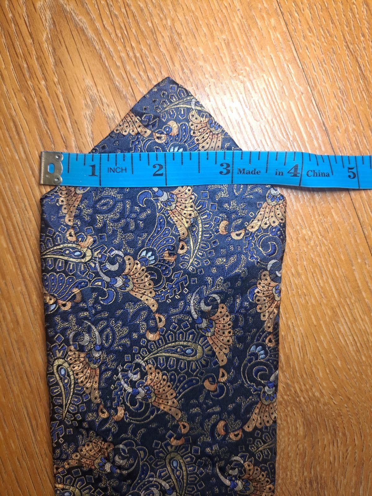Robert Talbott Robert Talbott Best of Class Tie Mens Paisley Blue Gold Silk Size ONE SIZE - 8 Thumbnail