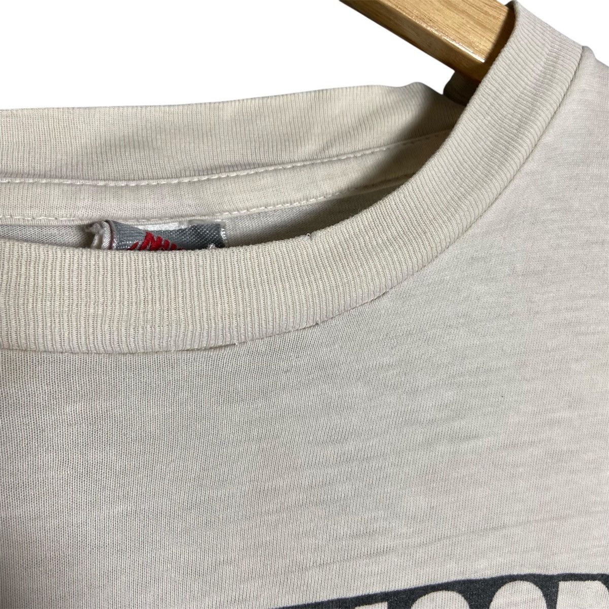 Nike × Vintage Vintage 90s Nike Hoop Basketball T-Shirt Size US L / EU 52-54 / 3 - 7 Thumbnail