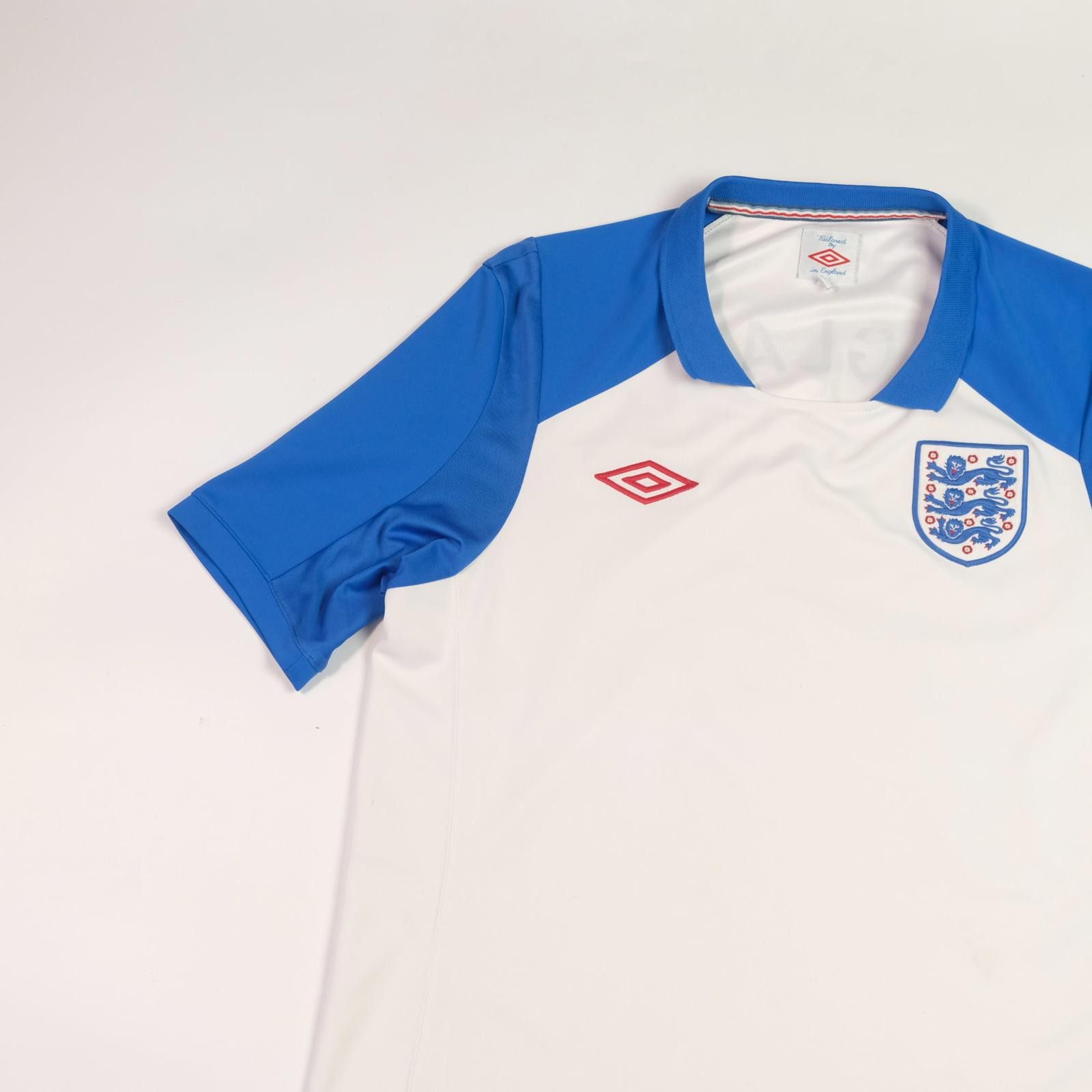 Umbro 2010/11 England Training Shirt (M) Size US M / EU 48-50 / 2 - 3 Thumbnail
