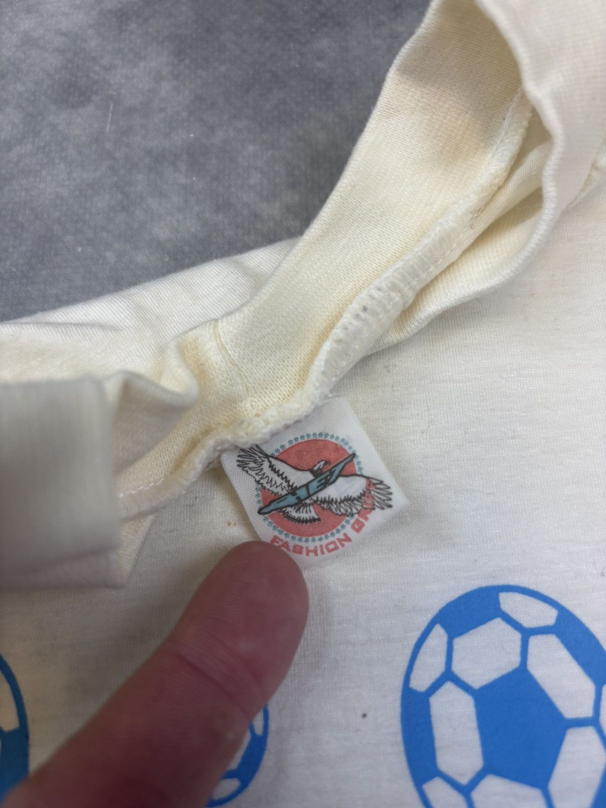 Vintage Vintage 1995 Gremio Football Shirt Soccer Brazil Santos 90s Size US L / EU 52-54 / 3 - 7 Thumbnail