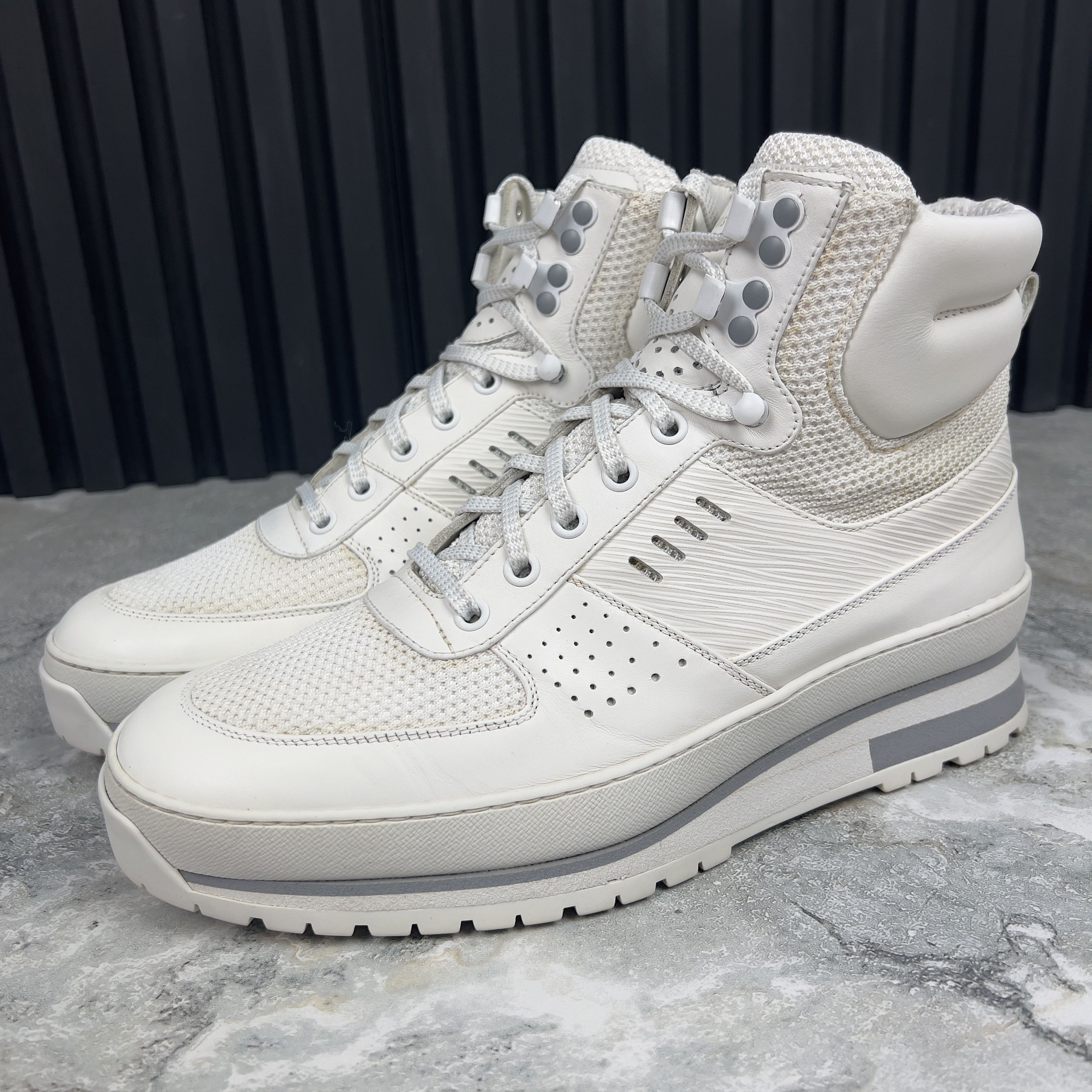 Louis Vuitton Louis Vuitton Harlem High Top Sneakers Leather Size US 8 / EU 41 - 1 Thumbnail