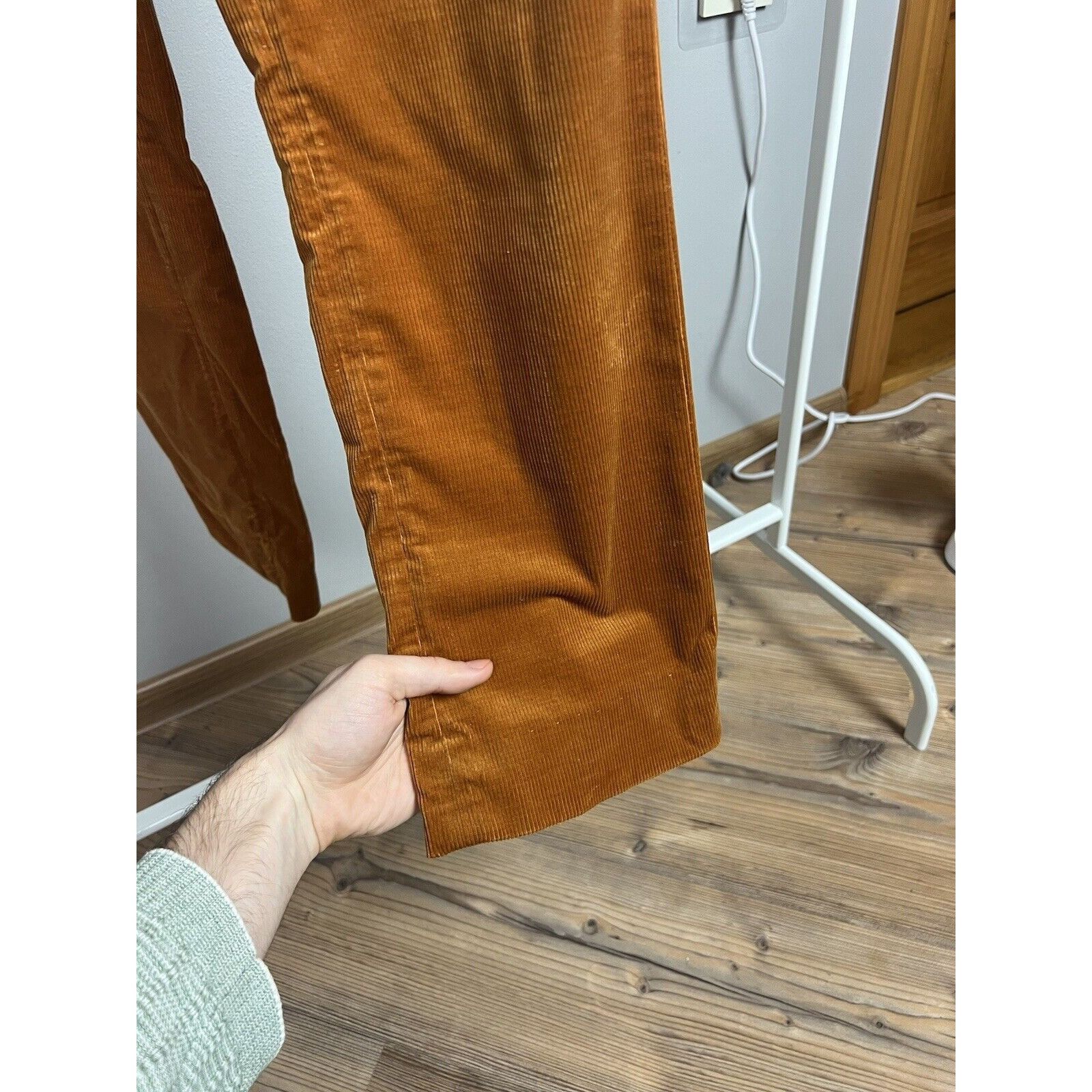 Loro Piana MINT! Loro Piana Orange Corduroy Women`s Straight Pants Size Size 27" / US 4 / IT 40 - 7 Thumbnail