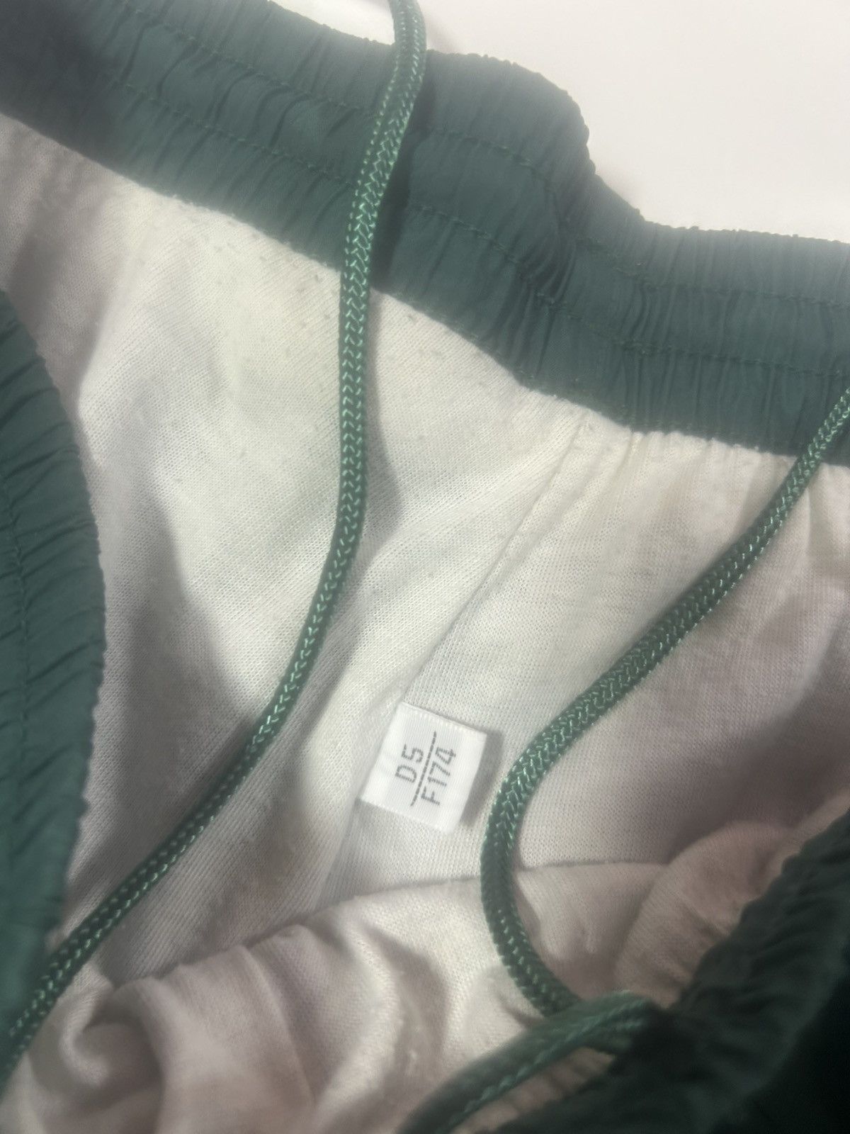 Adidas Vintage Adidas shell full track suit uk 38 /40 USA medium Size US M / EU 48-50 / 2 - 9 Thumbnail