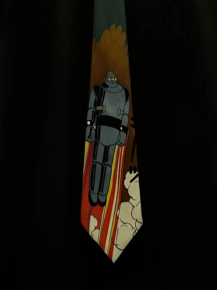 Yohji Yamamoto Yohji Yamamoto 93ss Iron Man 28 Manga Silk Tie Size ONE SIZE - 2 Thumbnail