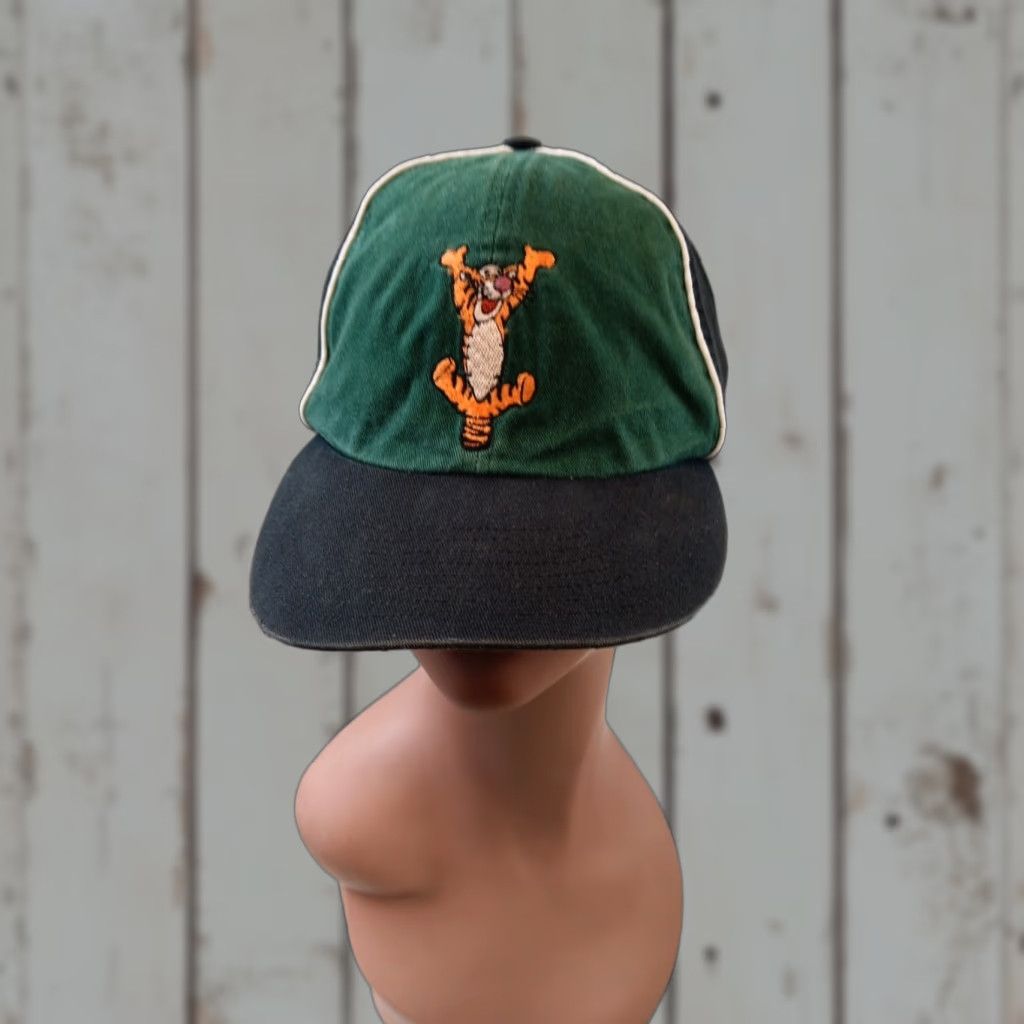 Disney VINTAGE Walt Disney World Hat Cap Adult Green Black Snapback Winnie The Pooh Tiger OSFA Baseball Cap Mens Womens Unisex Contemporary Casual Size ONE SIZE - 1 Thumbnail