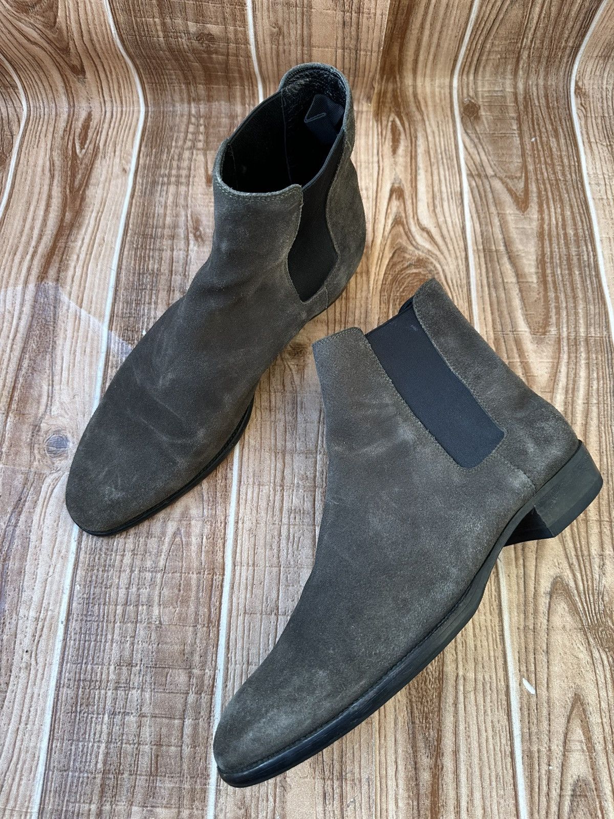 Saint Laurent Paris Saint Laurent Paris Wyatt Gray Chelsea boots Size US 8 / EU 41 - 15 Thumbnail