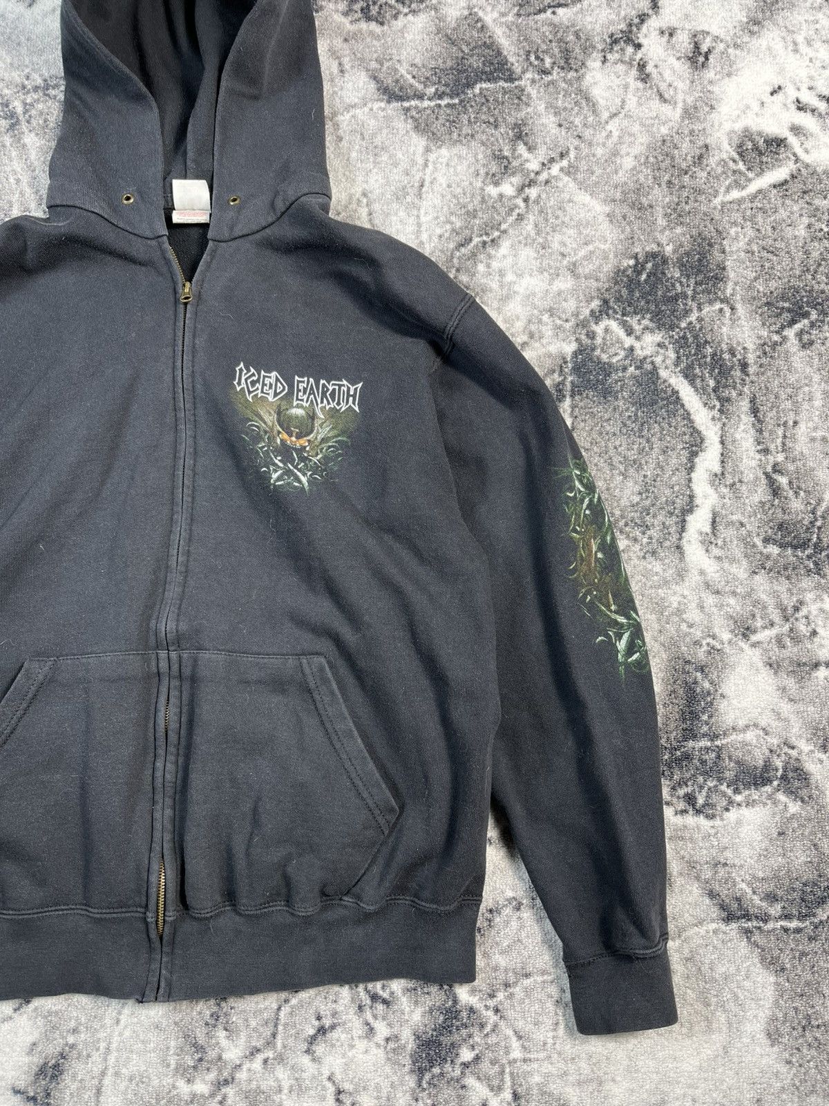 Band Tees Iced Earth Vintage Zip Hoodie Rare Size US L / EU 52-54 / 3 - 4 Thumbnail