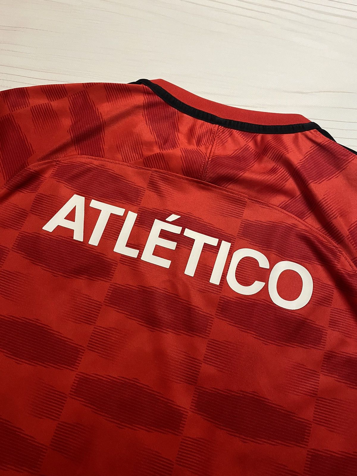 Nike Atletico Madrid 2017/18 pre-match soccer football t shirt Size US M / EU 48-50 / 2 - 8 Thumbnail