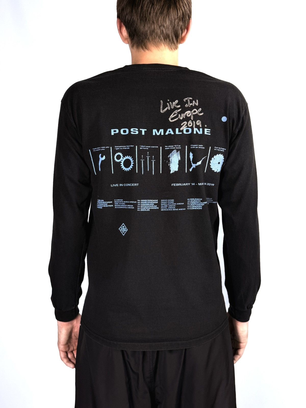 Rap Tees 2019 Post Malone Live in Europe Tour Long Sleeve Shirt Size US M / EU 48-50 / 2 - 1 Thumbnail
