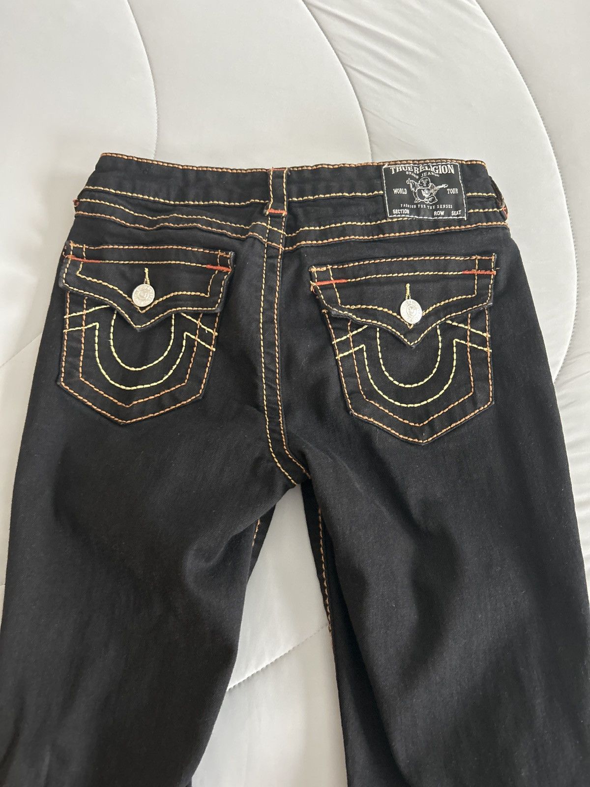 True Religion Black & Red Denim True Religion Jeans Size 27" / US 4 / IT 40 - 3 Thumbnail