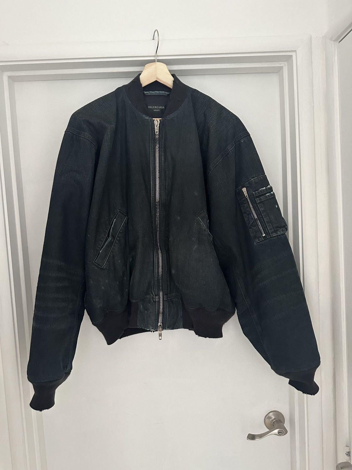 Balenciaga Balenciaga Spring25 Denim Bomber Jacket Size US XS / EU 42 / 0 - 1 Thumbnail
