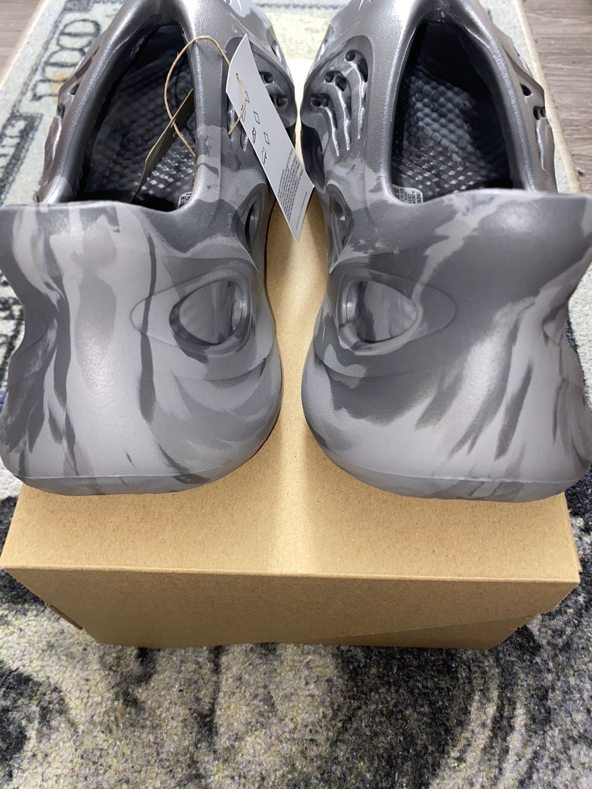 Adidas × Kanye West adidas Yeezy Foam RNNR MX Granite Size US 5 / EU 37 - 4 Thumbnail