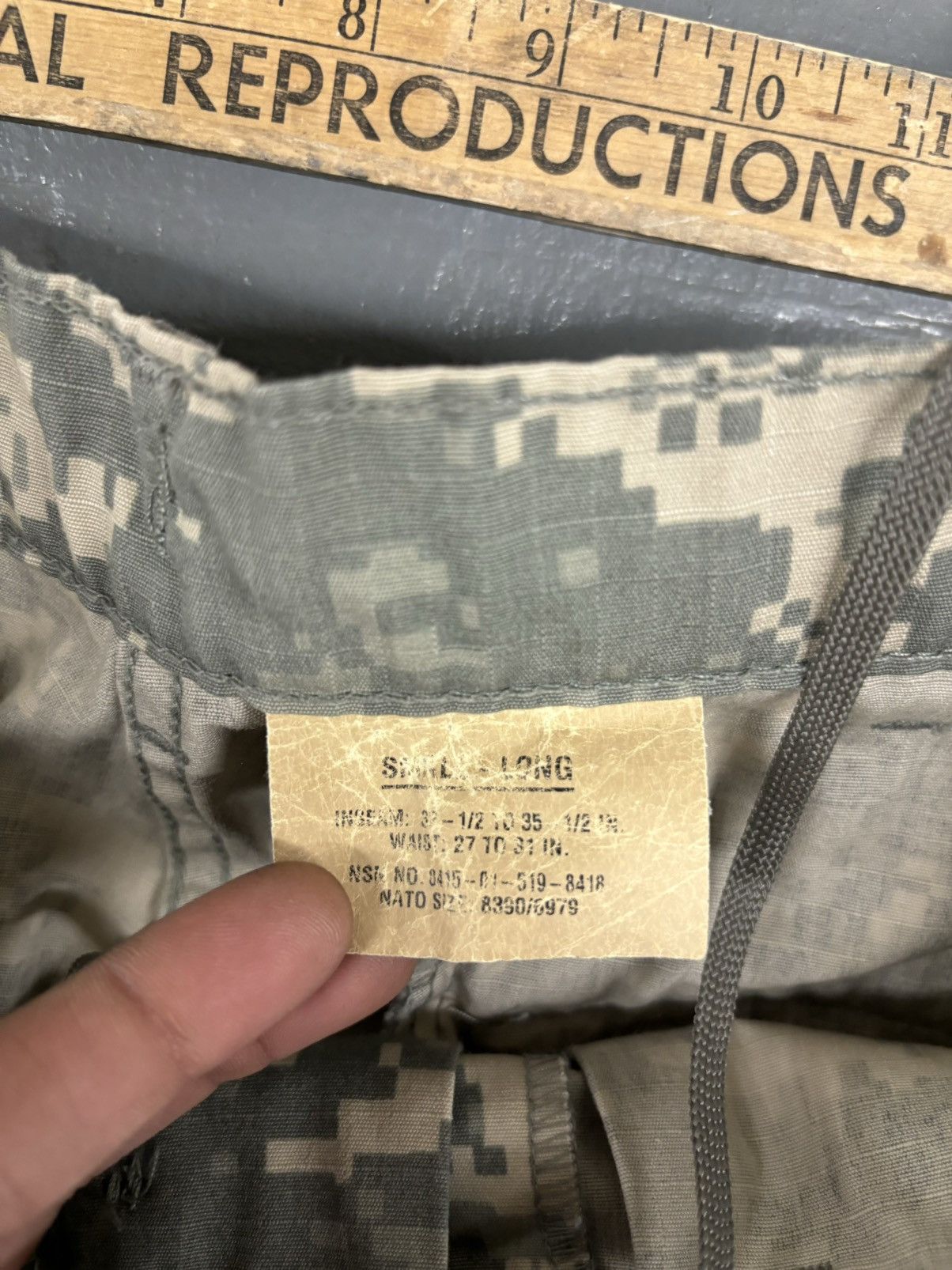 Vintage Vintage US military cargo baggy pants Size US 27 - 3 Thumbnail