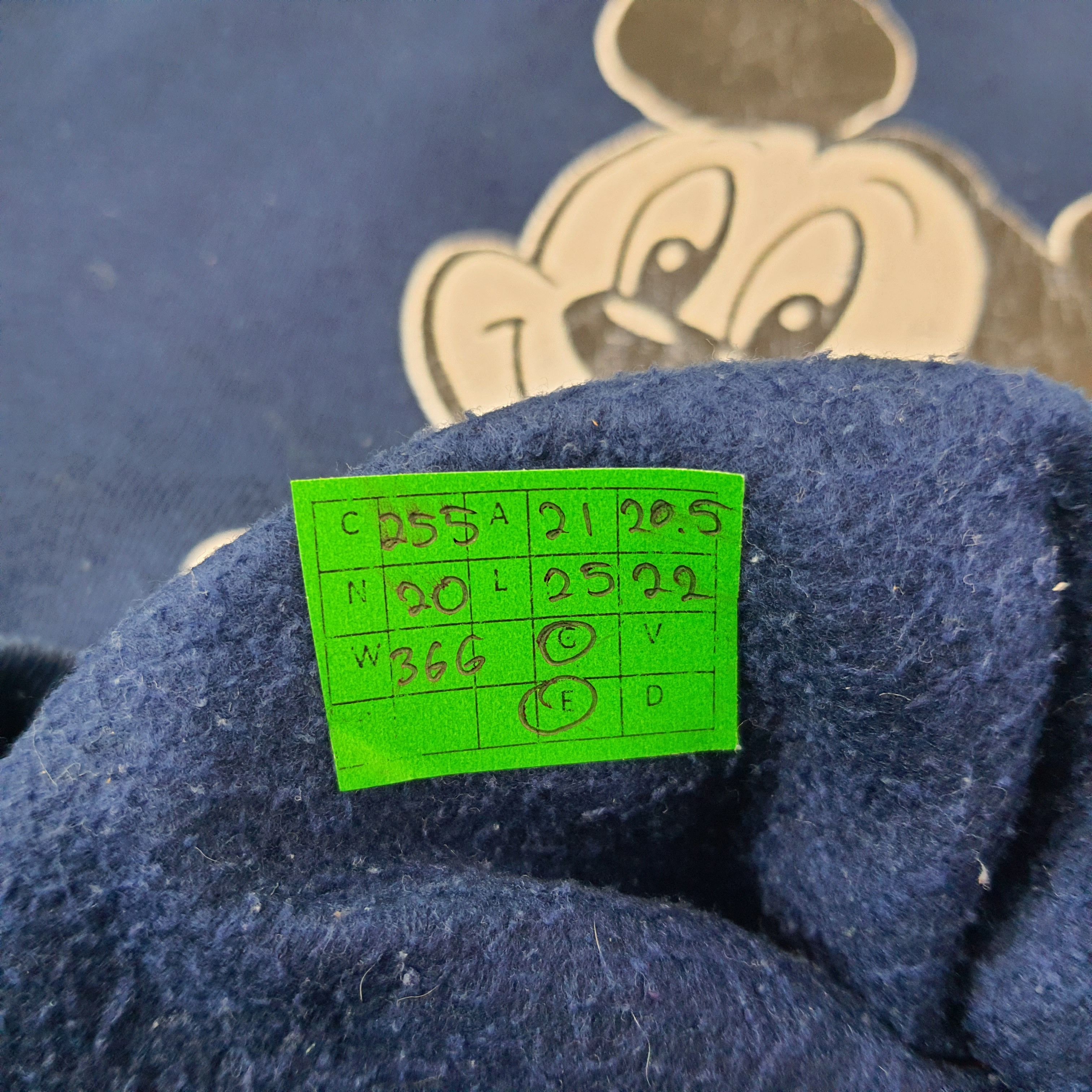 Mickey Mouse Vintage Disney Mickey Mouse Sweatshirt C255N20 Size US M / EU 48-50 / 2 - 7 Thumbnail