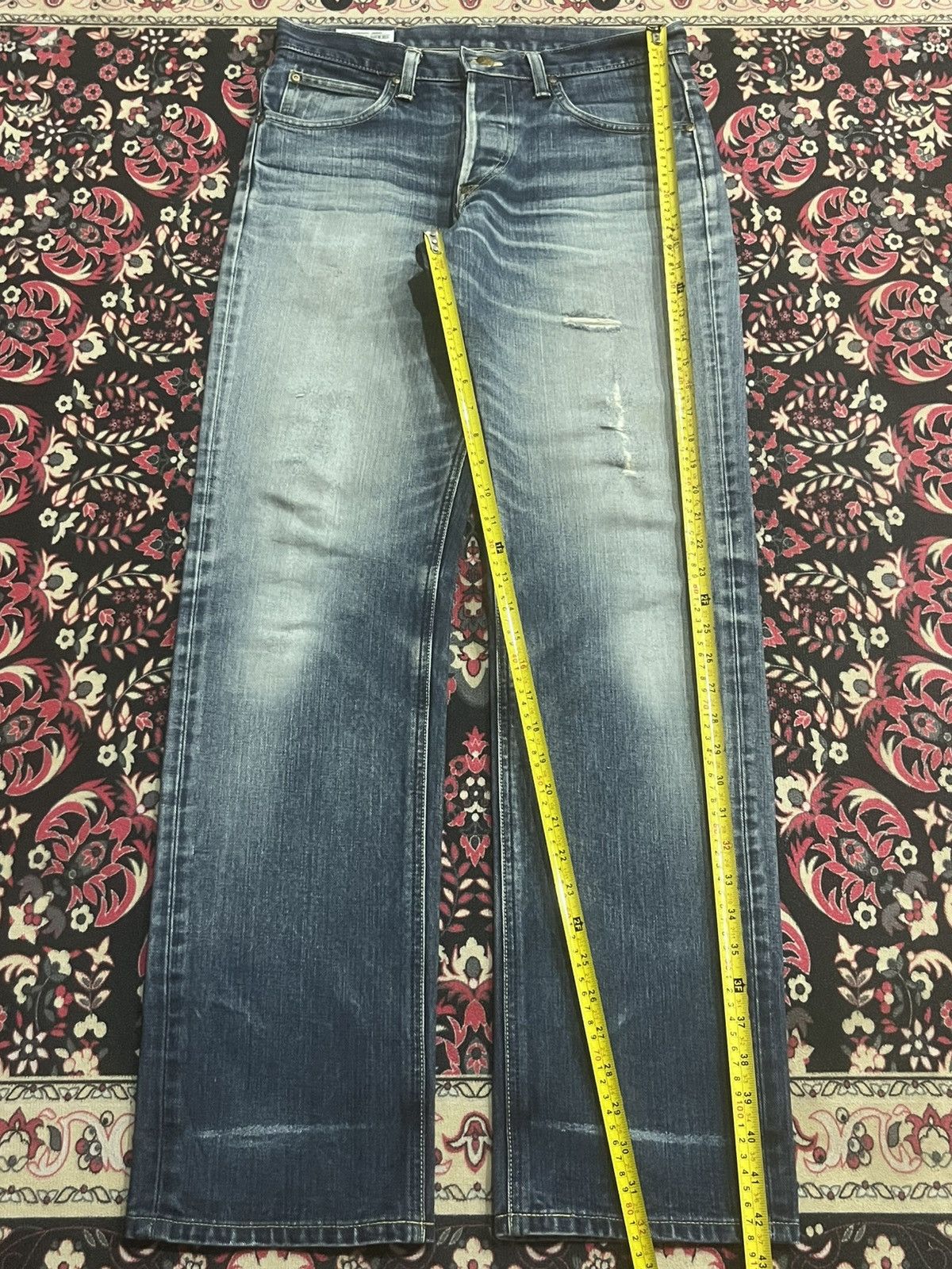 Vintage Vintage Lee Riders Blue Faded Distressed Straight Leg Jeans Size US 30 / EU 46 - 14 Thumbnail