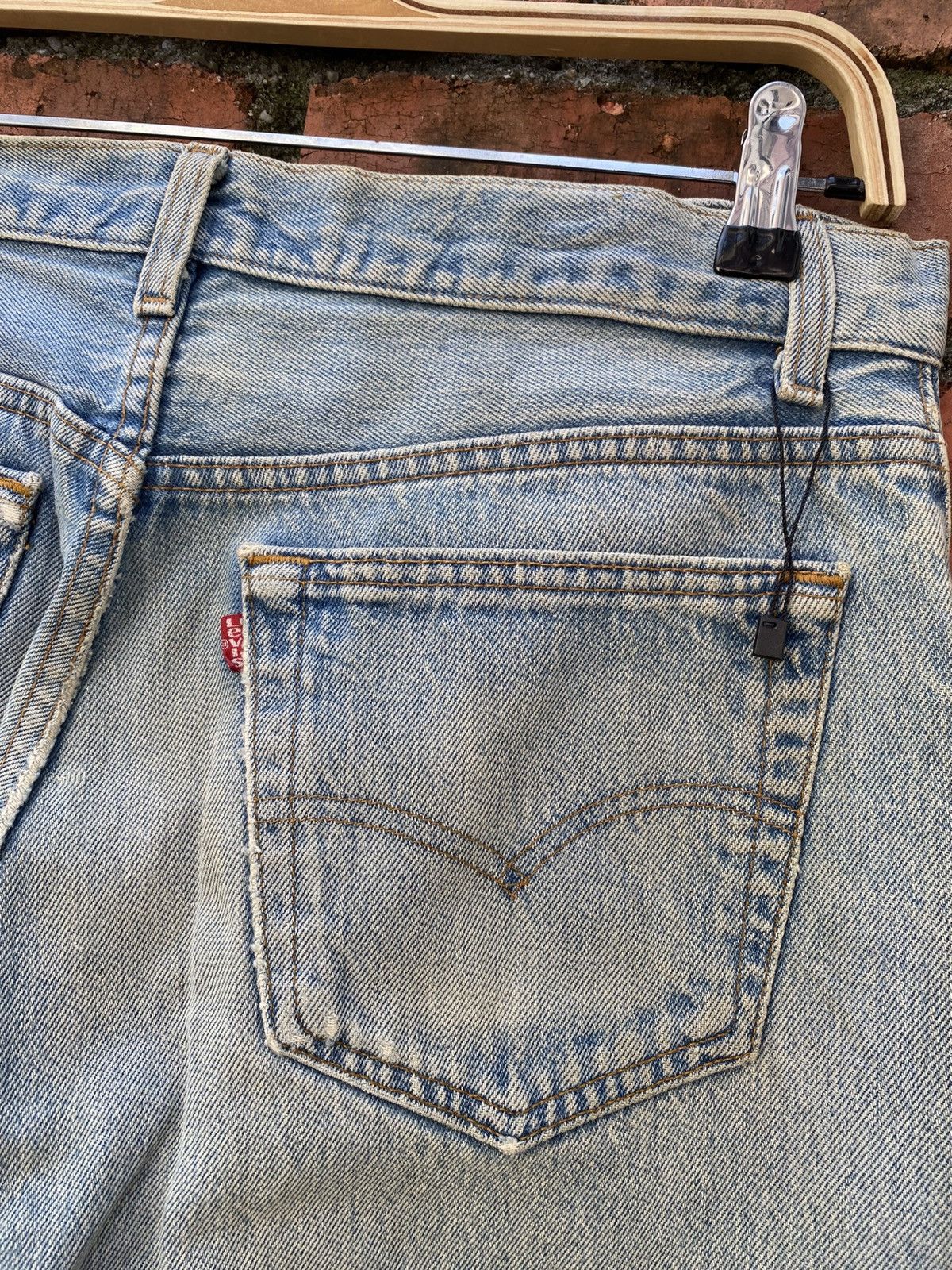 Levi's × Levi's Vintage Clothing × Vintage W32x31 vintage levi's 501 made in USA faded jeams Size US 32 / EU 48 - 3 Thumbnail