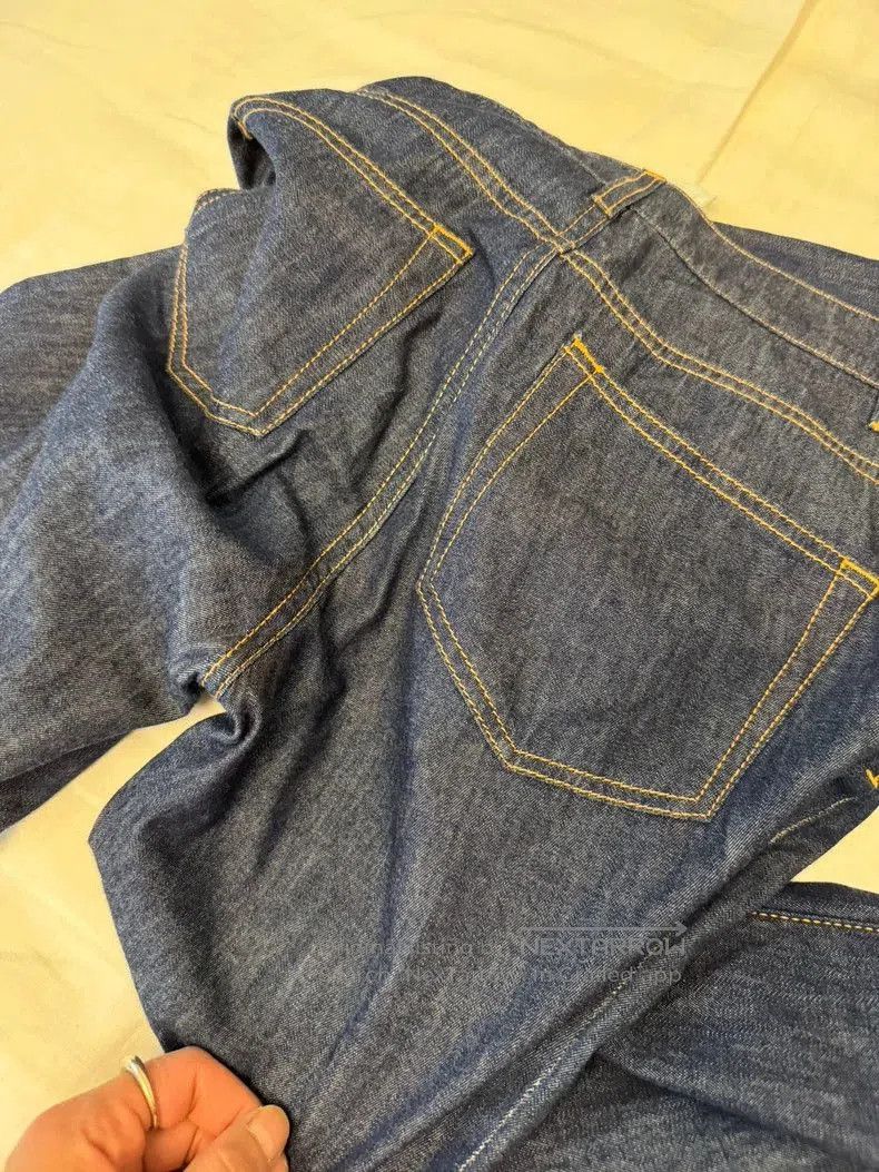 The Row ROW Size 2 Soft Denim Micro Flare Jeans. Size US 26 / EU 42 - 9 Thumbnail