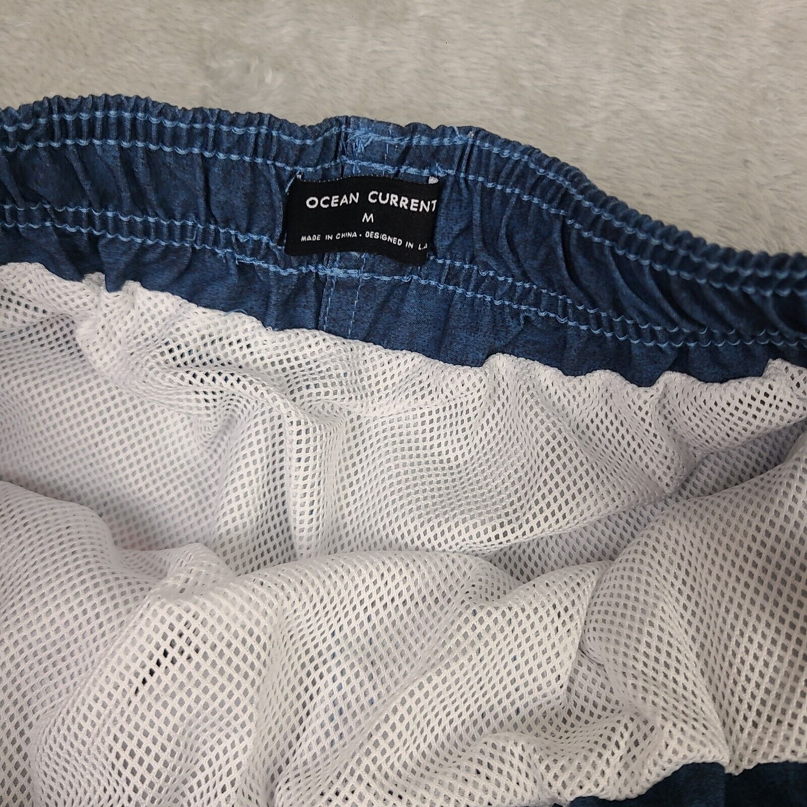 Ocean Current Ocean Current Board Shorts Men’s Blue Pink Gray Lined Hawai Size US 35 - 11 Thumbnail