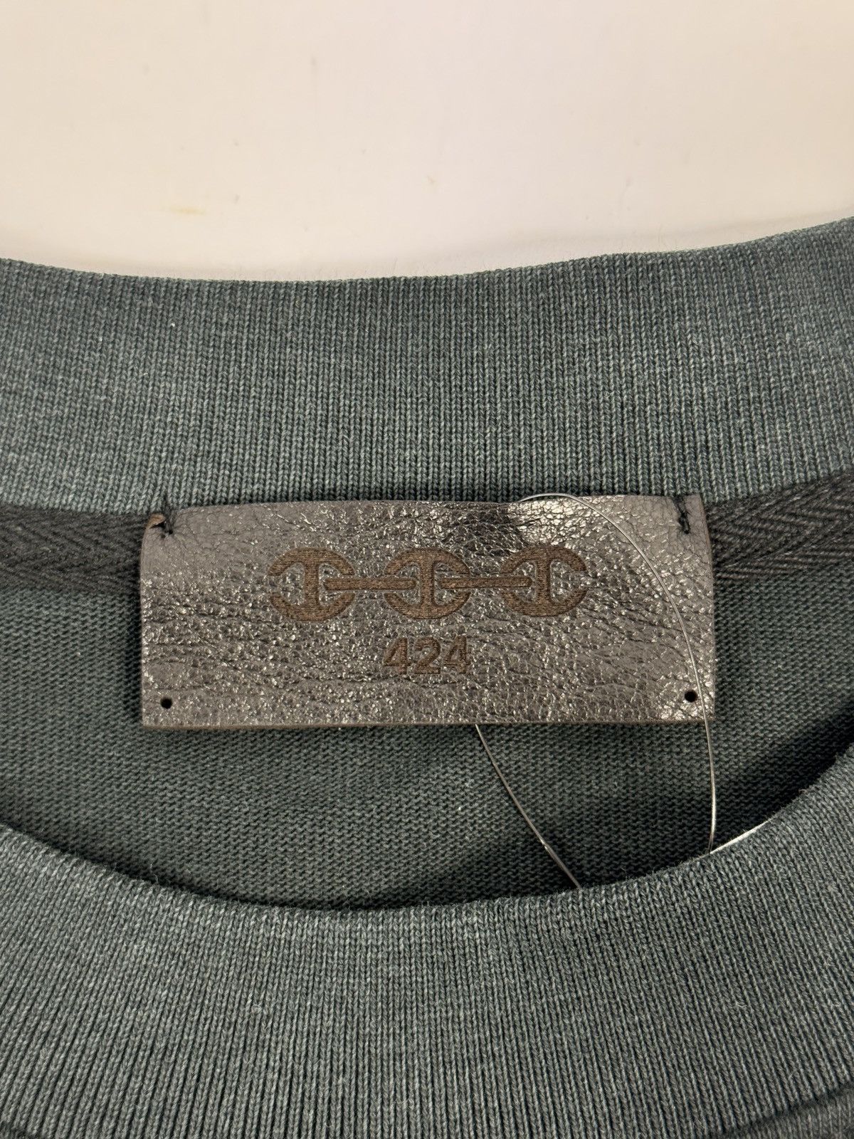 424 × Hoorsenbuhs LIGHT WEIGHT LOGO PRINT CROPPEDT-SHIRT Size US XL / EU 56 / 4 - 4 Thumbnail