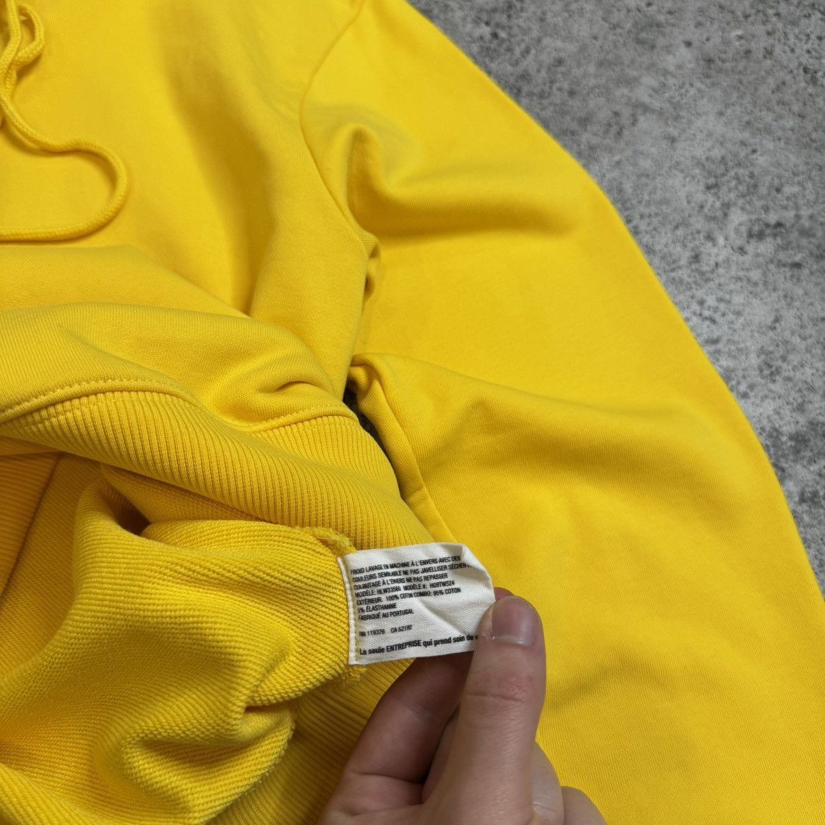 Helmut Lang Helmut Lang 18/19FW Taxi Yellow Hoodie Big Logo Size US XS / EU 42 / 0 - 9 Thumbnail