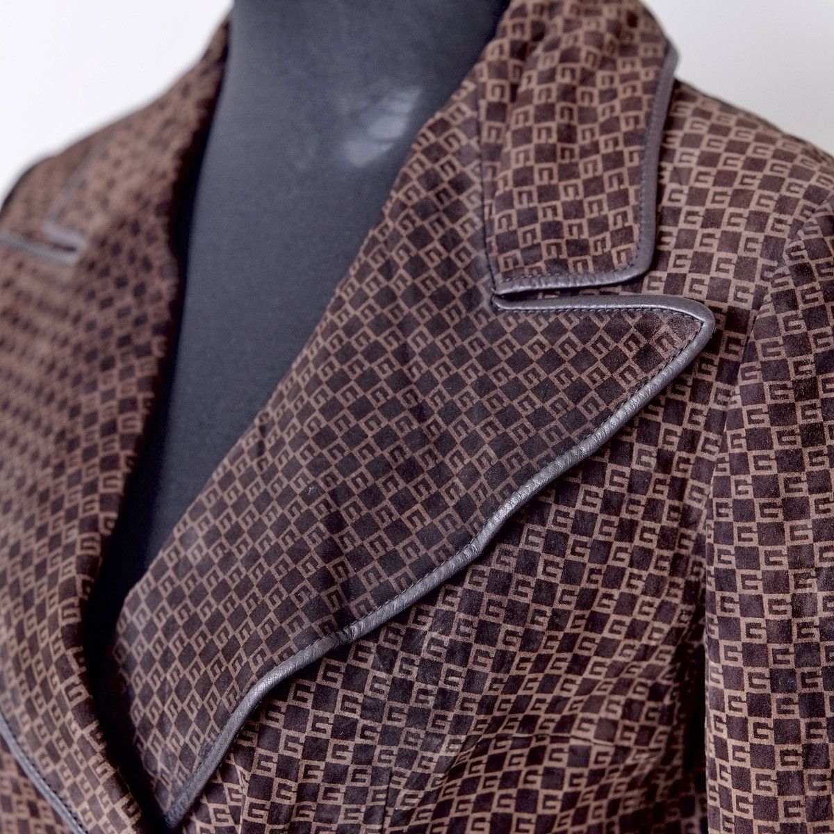 Gucci Ultra Rare Archive 70s Gucci Monogram Suede Leather Jacket Size US S / EU 44-46 / 1 - 6 Thumbnail
