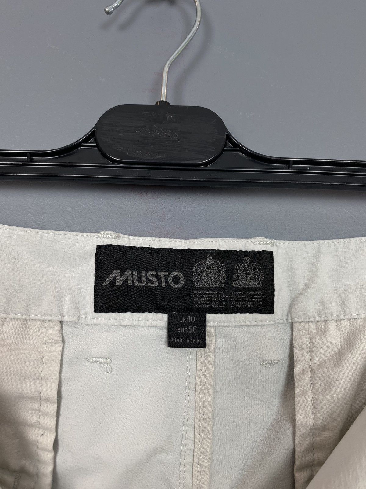 Designer Musto Chino Shorts Mini Logo Designer Sailing Size US 36 / EU 52 - 5 Thumbnail