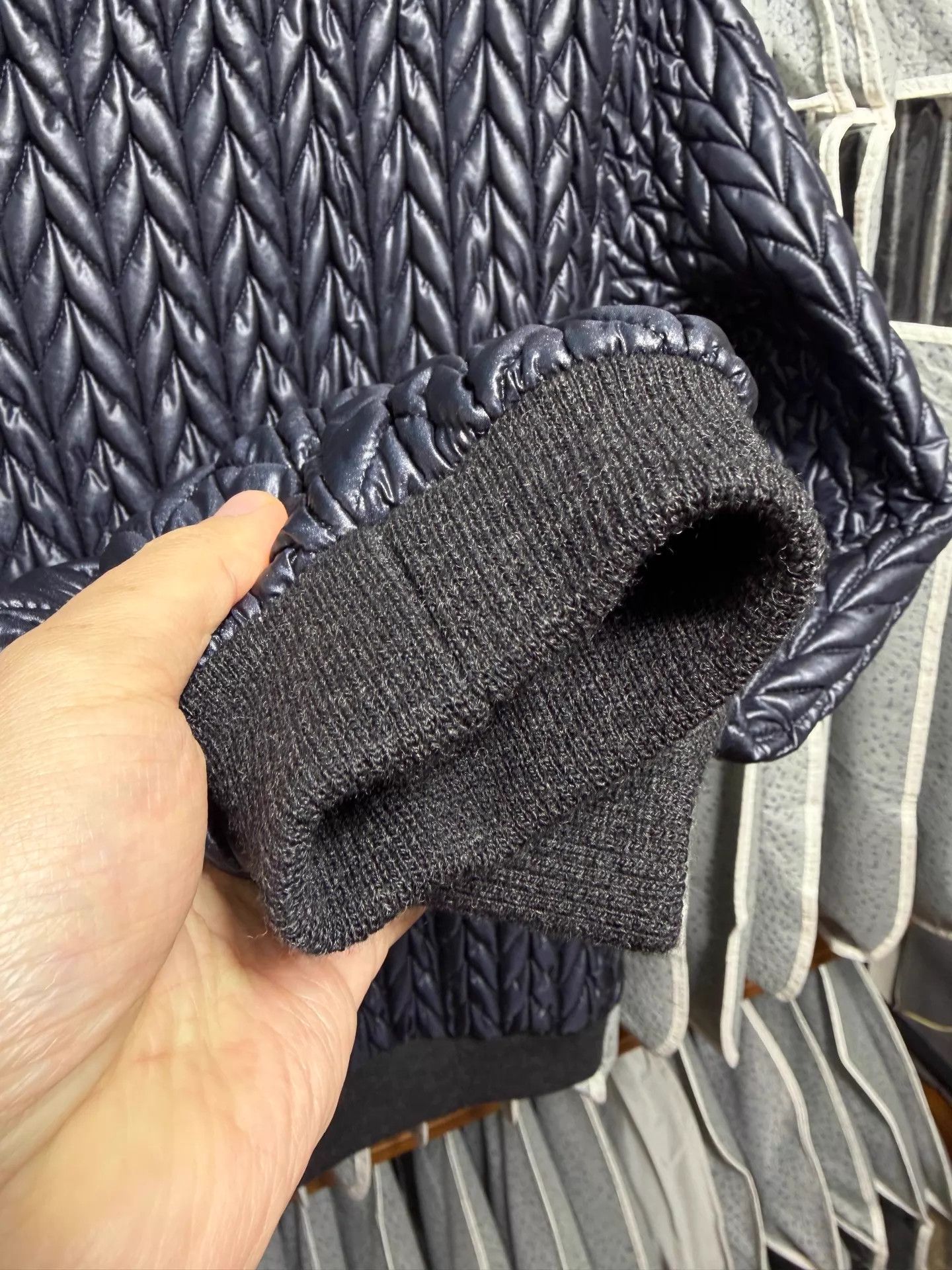 Dolce & Gabbana DG quilted padded slim navy blue jacket size 50 Size US M / EU 48-50 / 2 - 5 Thumbnail