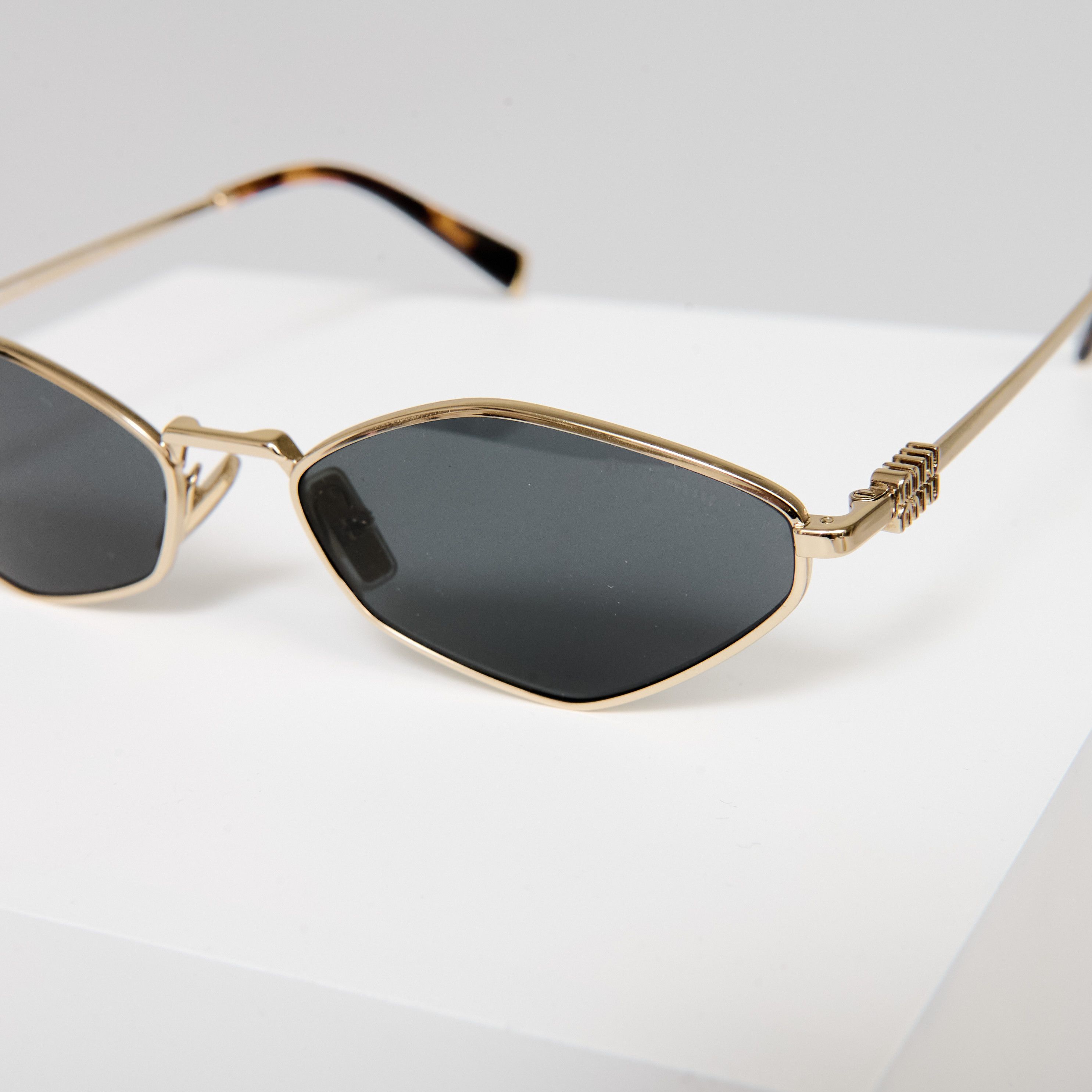 Miu Miu MIU MIU 0MU 56ZS ZVN5S0 Size ONE SIZE - 2 Thumbnail