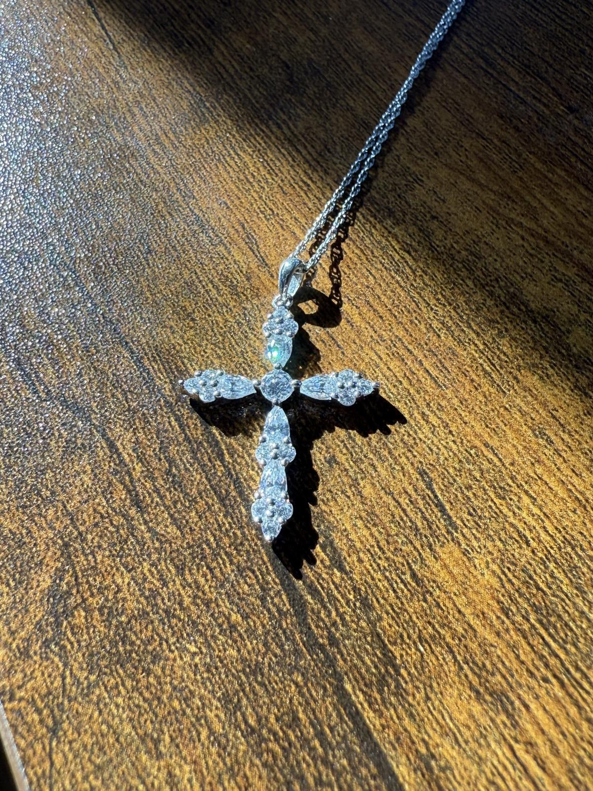 Unknown London Sterling Silver Cross Necklace w/ Simulated Diamonds Size ONE SIZE - 4 Thumbnail