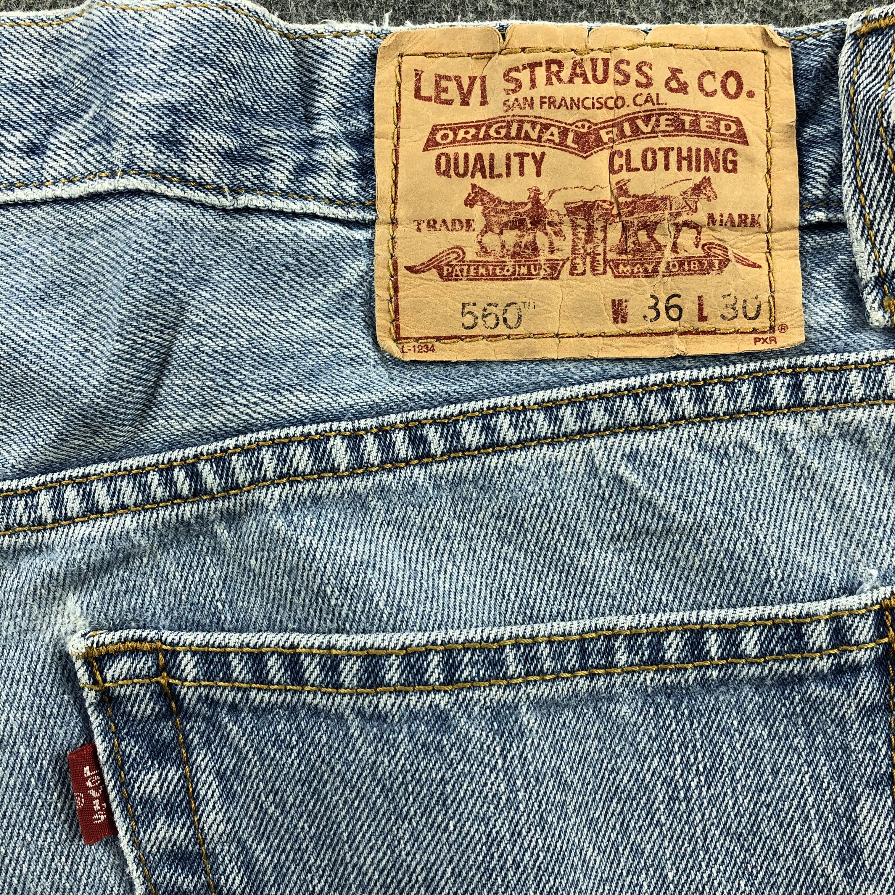 Levi's × Vintage Vintage Light Wash Levis 560 Jeans-JM1753 Size US 37 - 6 Thumbnail