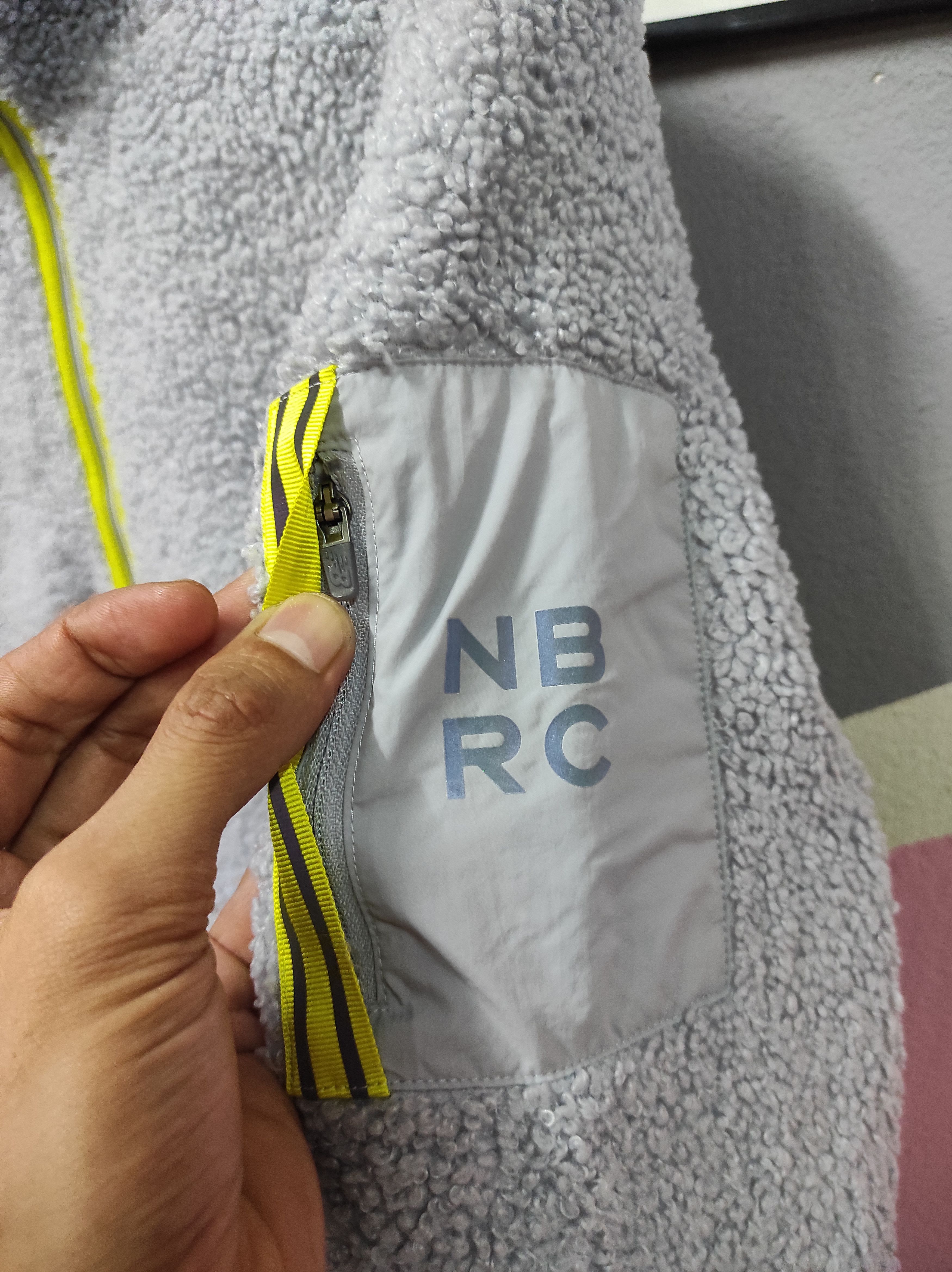 New Balance NEW BALANCE NBRC HALF ZIPPER SWEATER Size S / US 4 / IT 40 - 6 Thumbnail