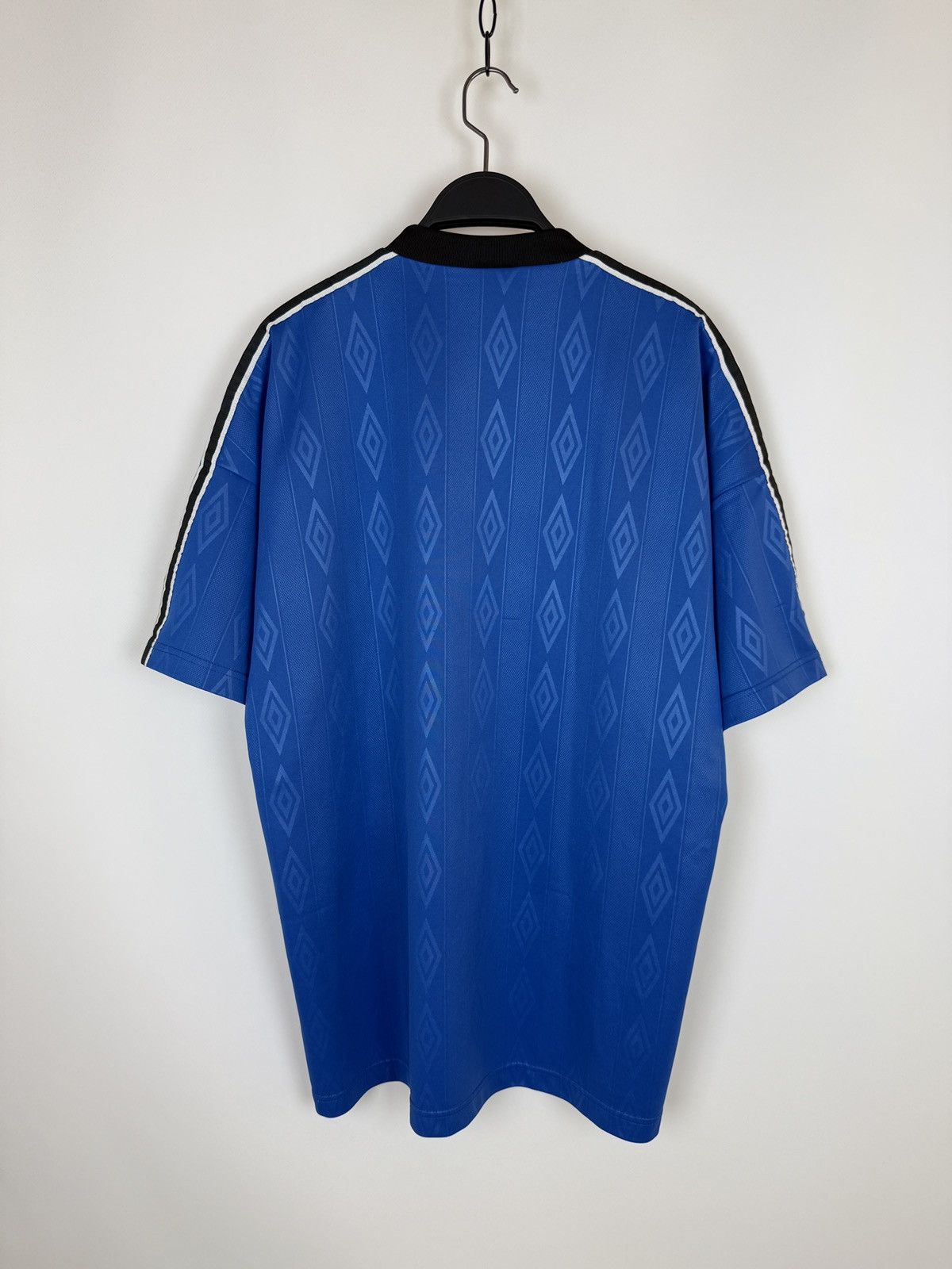 Umbro 1990’s Vintage Umbro Big Logo Monogram Football Jersey Size US XL / EU 56 / 4 - 5 Thumbnail