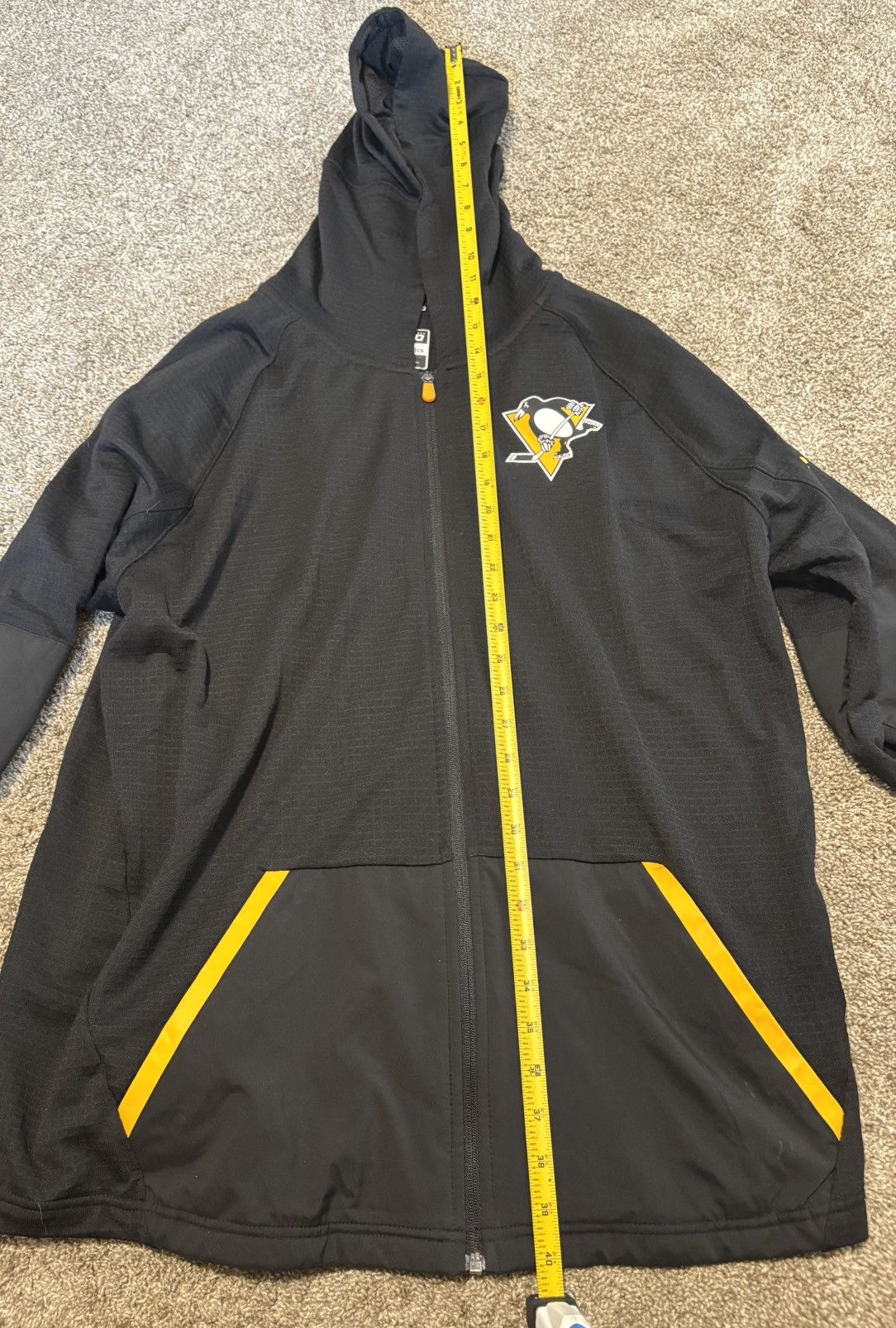 Other (Fanatics) NWT NHL Pittsburgh Penguins Budlight Zip: Size XL Size US XL / EU 56 / 4 - 5 Thumbnail