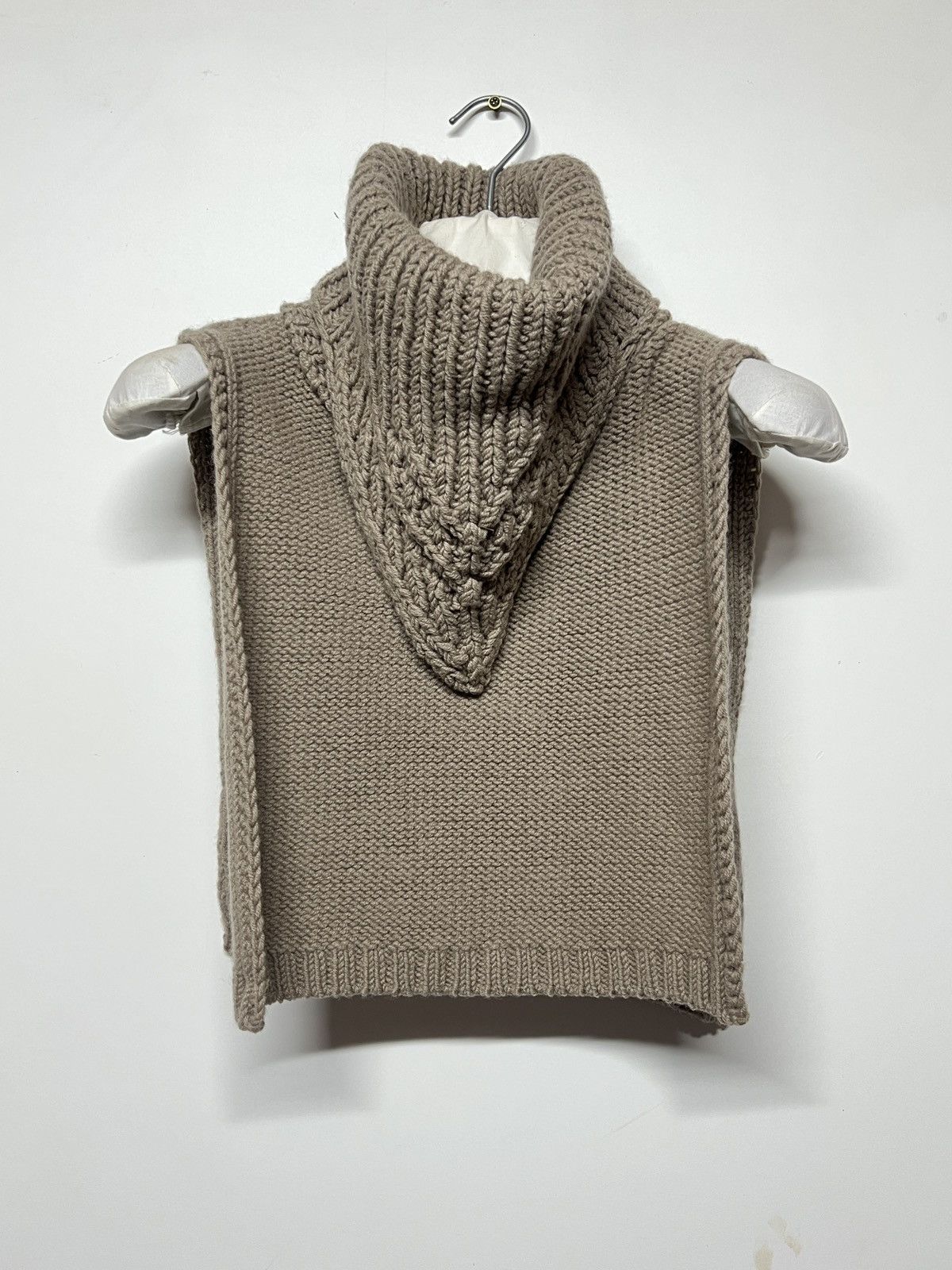 Takahiromiyashita The Soloist. Bold tutle neck Size US L / EU 52-54 / 3 - 1 Thumbnail