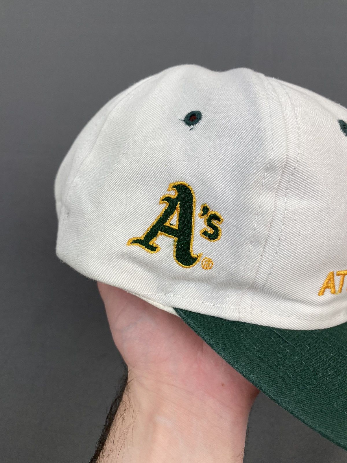Vintage 1990’s Vintage Oakland Athletics Two Tone Snap Back Size ONE SIZE - 4 Thumbnail