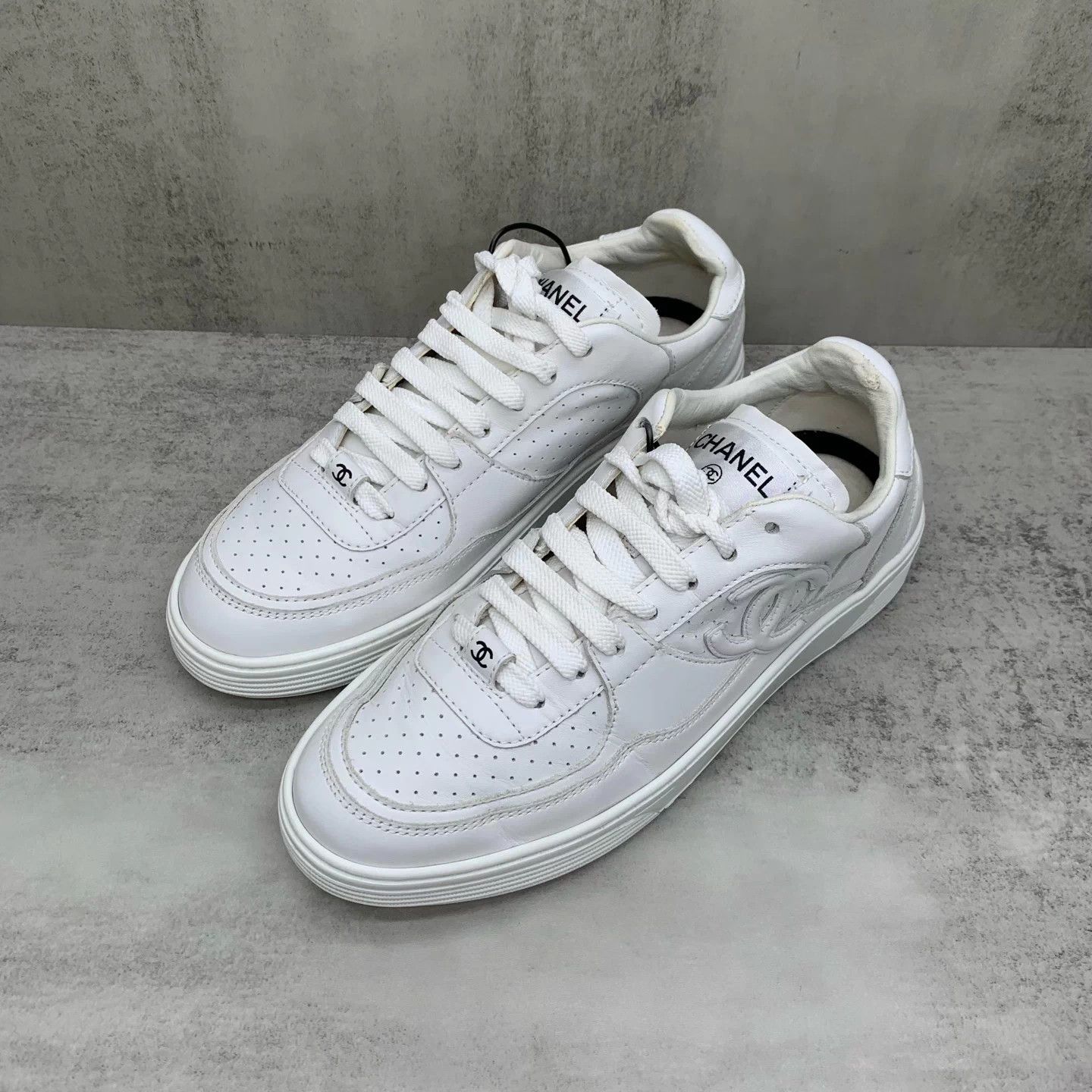Chanel Chanel white side logo sneakers 37 98 New Size US 6 / IT 36 - 1 Thumbnail