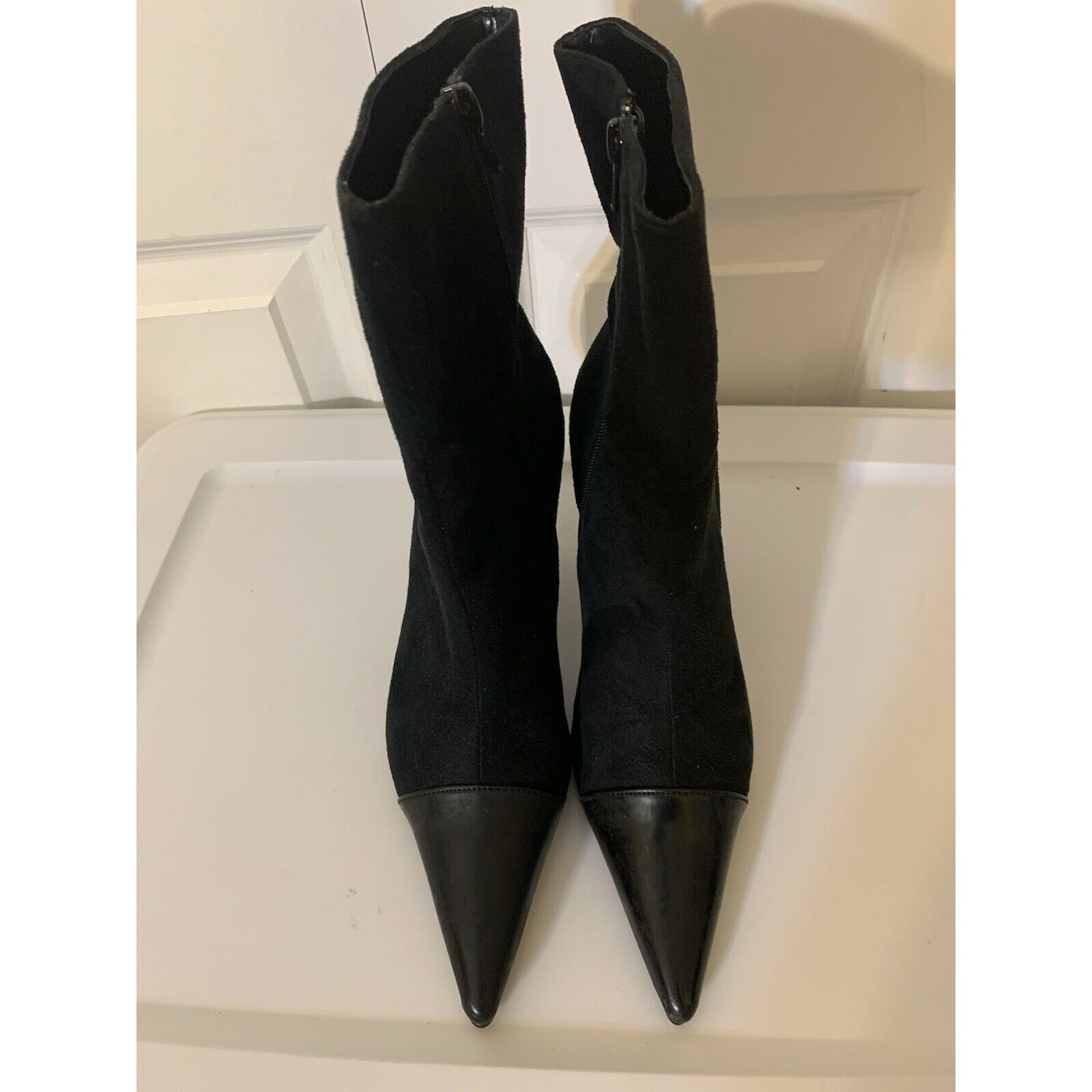 Other Classique Women’s Sz 9M Black Boots 4in Heels Size US 9 / IT 39 - 3 Thumbnail