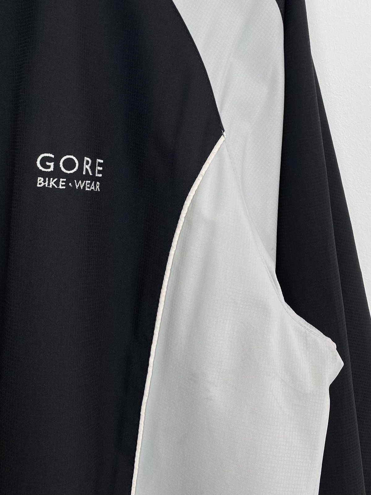 GOREWEAR Gore Bike Wear Windstopper Cycling Jacket Men’s Size Large Size US L / EU 52-54 / 3 - 5 Thumbnail
