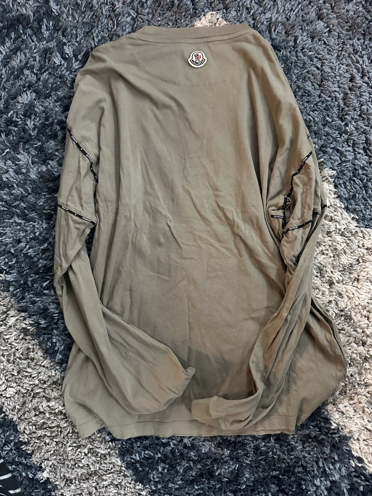 Moncler Moncler long sleeve shirt size XL Size US XL / EU 56 / 4 - 3 Thumbnail