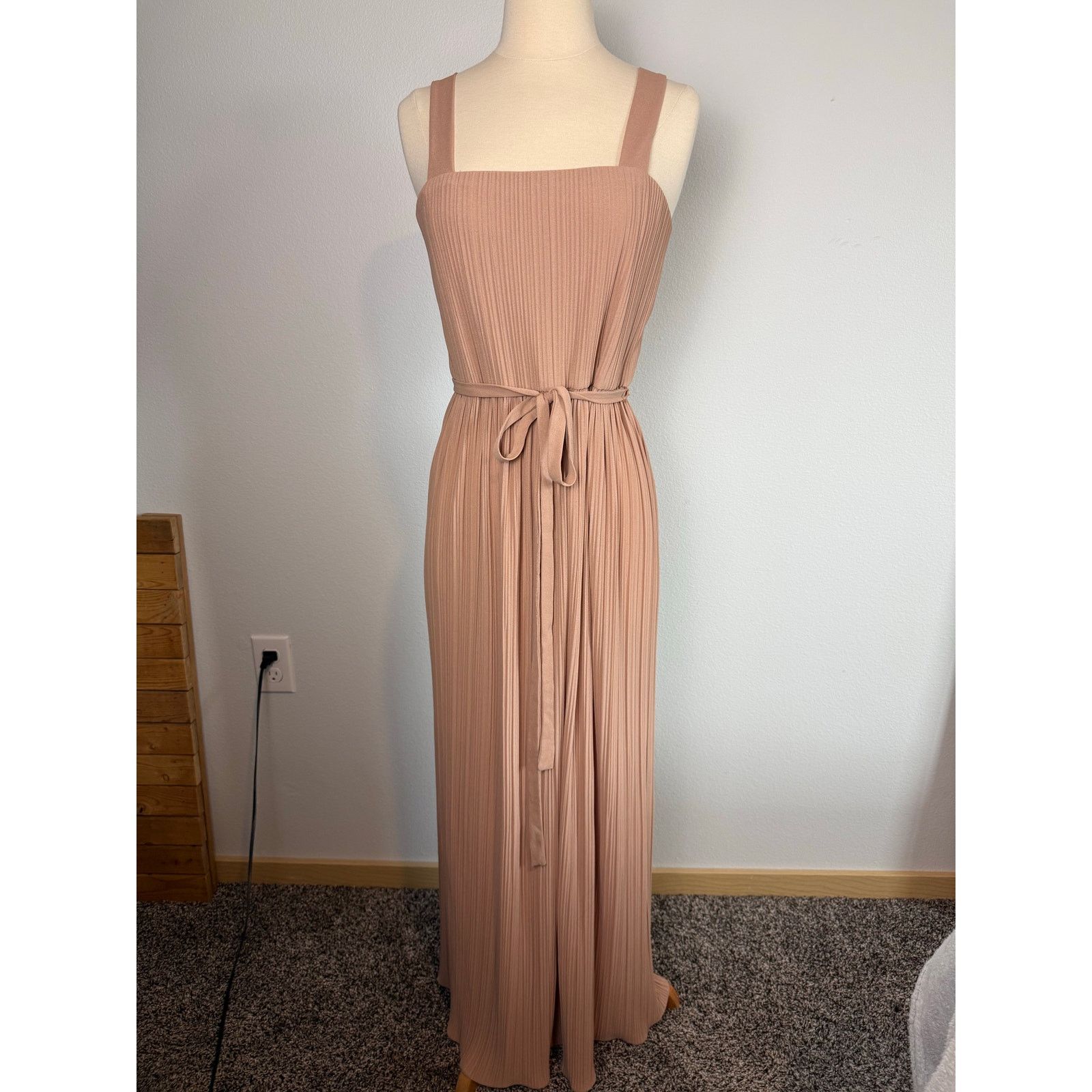 BERNADETTE Vintage Bernadette Designs Beige Pleated Maxi Dress. Sz Sml Size S / US 4 / IT 40 - 9 Thumbnail