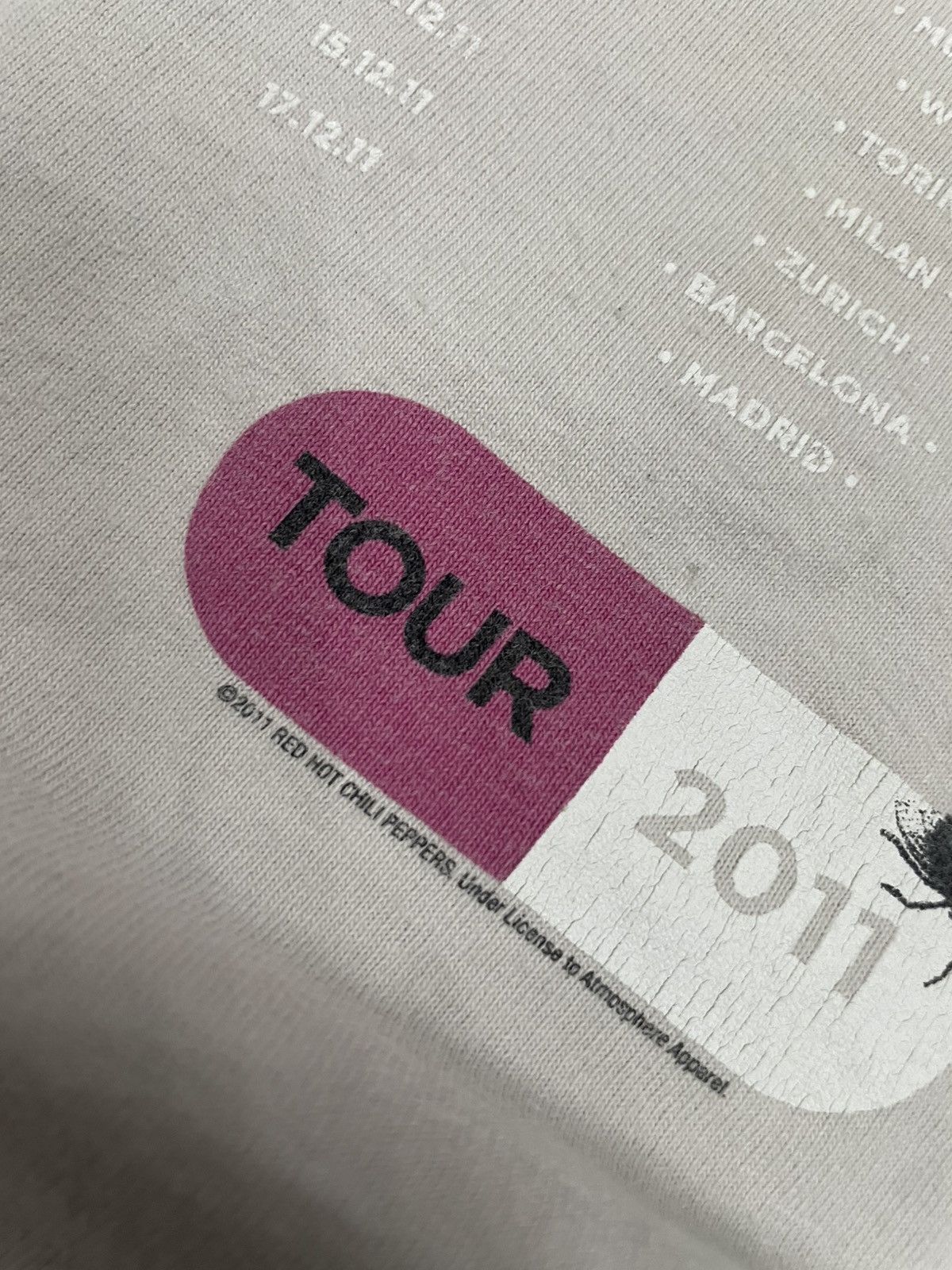 Band Tees Red hot chili pappers tour 2011 tshirt Size US M / EU 48-50 / 2 - 7 Thumbnail