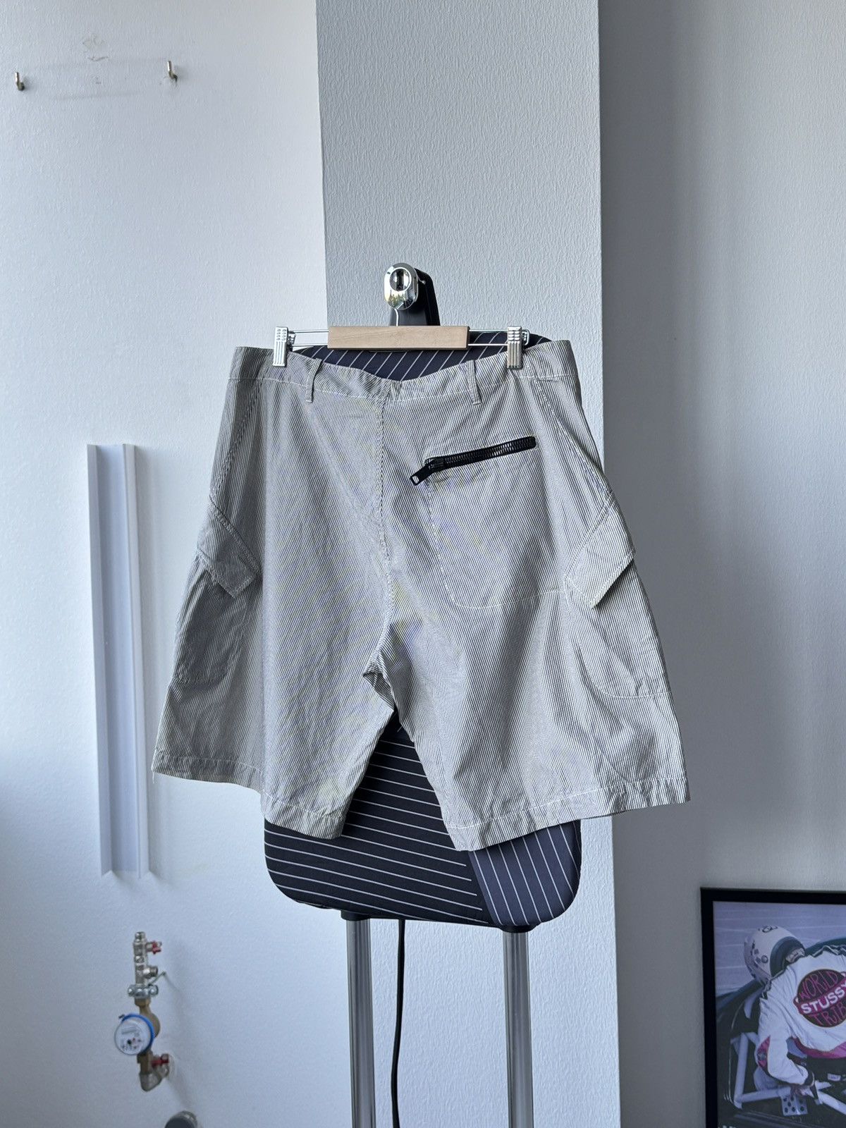 Burberry Burberry rare vintage shorts Size US 36 / EU 52 - 11 Thumbnail