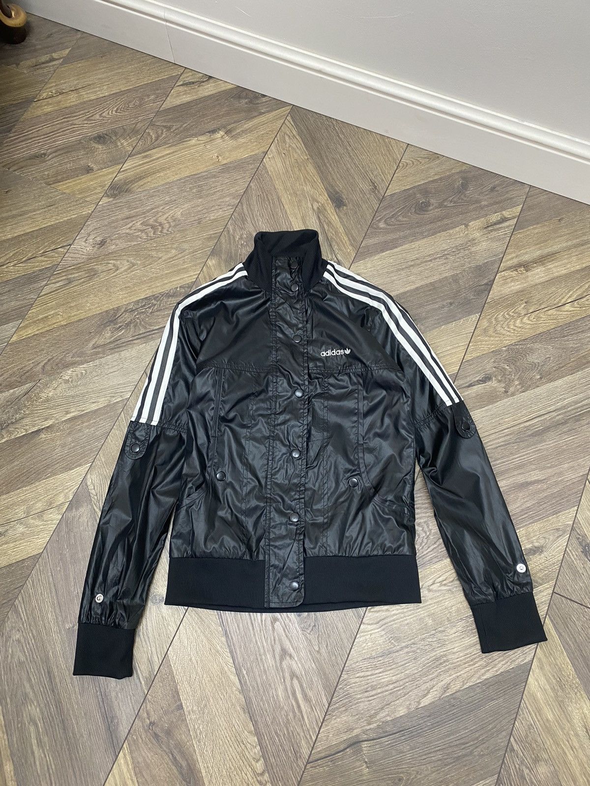 Adidas × Vintage Vintage Adidas Trainings Jacke Sport Track women’s jacket Size S / US 4 / IT 40 - 1 Thumbnail