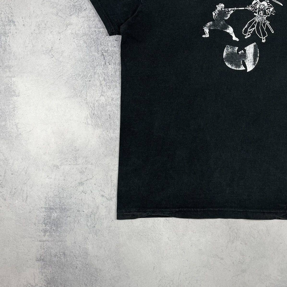 Vintage Vintage Wu-Tang Clan protect ya neck rap faded tee 00’s Size US S / EU 44-46 / 1 - 6 Thumbnail