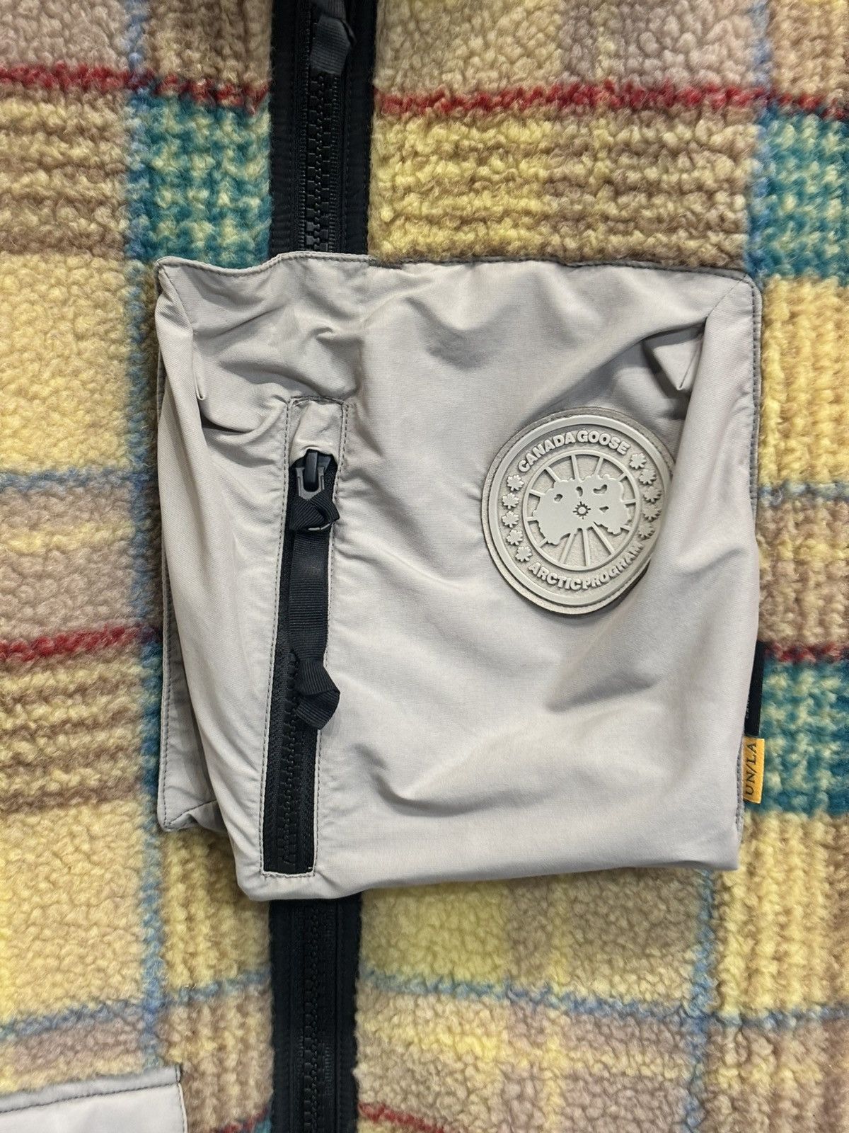 Canada Goose × NBA × Union LA CANADA GOOSE X NBA X UNION FLEECE VEST SIZE M Size US M / EU 48-50 / 2 - 6 Thumbnail