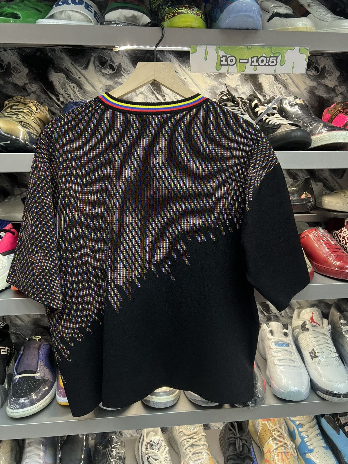 Louis Vuitton Louis Vuitton Monogram Pixel Knit Top Size US M / EU 48-50 / 2 - 2 Thumbnail