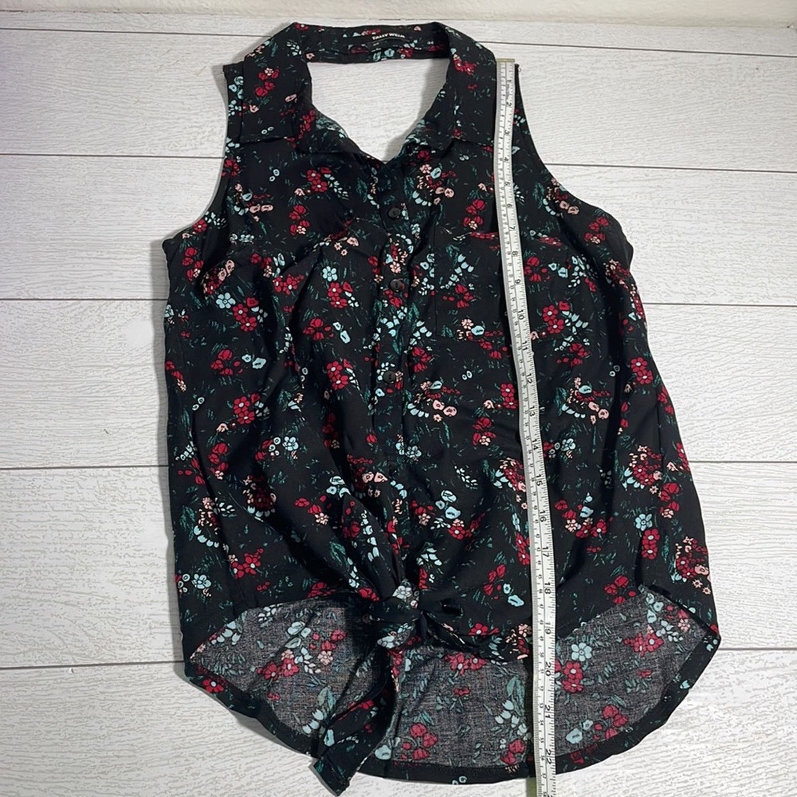 Other Tally Weijl Black Floral Racerback Shirt Size XS Size XS / US 0-2 / IT 36-38 - 2 Thumbnail