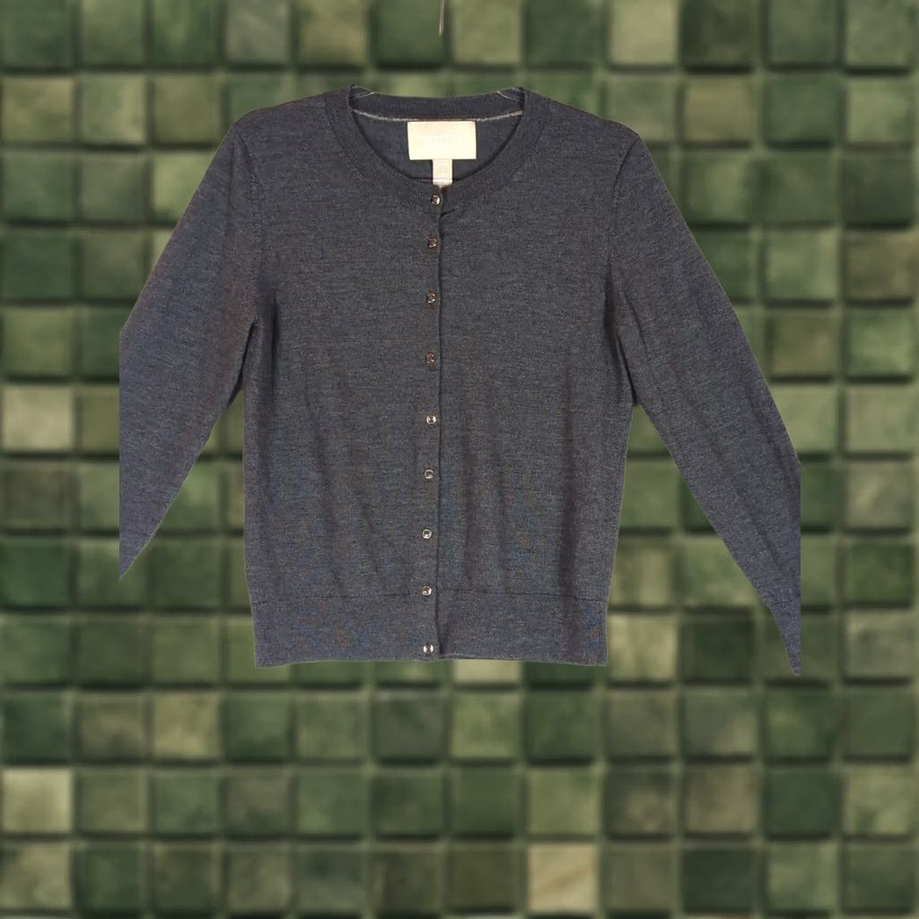 Banana Republic Banana Republic Merino Wool Cardigan Sweater Womens L Petite Gray Crew Neck Long Sleeve Button Solid Vintage No Size L / US 10 / IT 46 - 1 Thumbnail