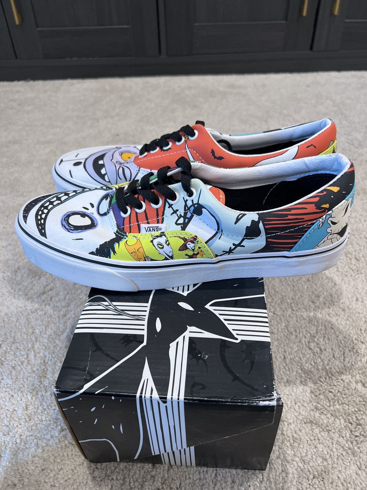 Disney × Vans Vans x Nightmare Before Christmas Size US 10.5 / EU 43-44 - 3 Thumbnail