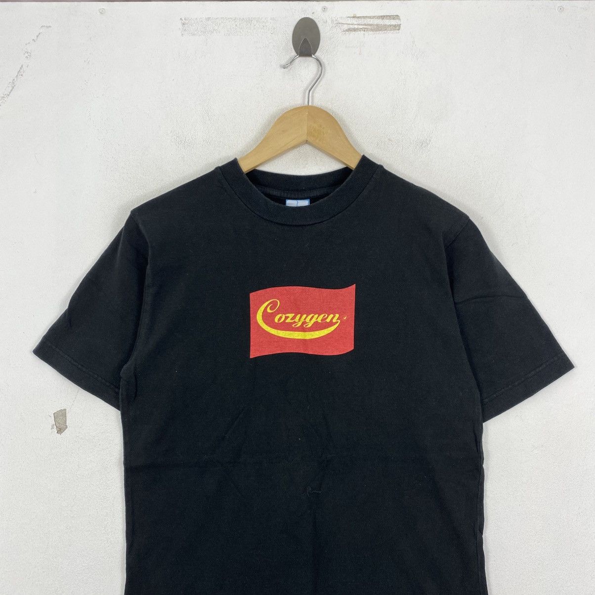 Japanese Brand Vintage Cozygen Japanese Streetwear Tee M Black 90s Box Logo Size US M / EU 48-50 / 2 - 3 Thumbnail